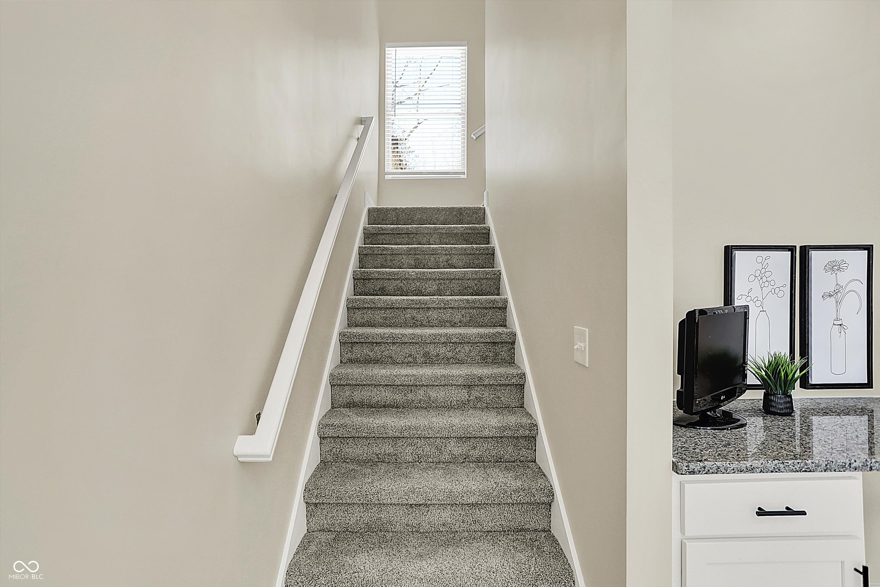3264 Orchard Avenue