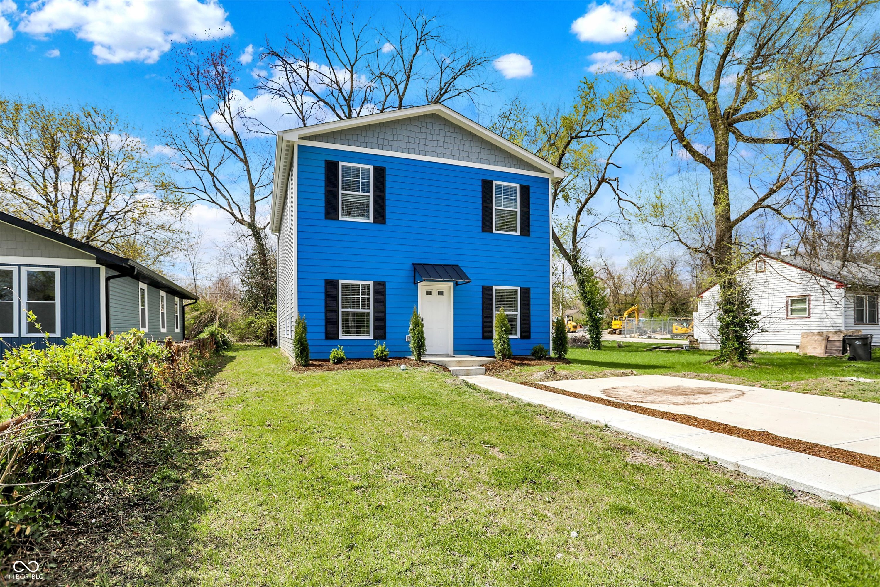 3264 Orchard Avenue