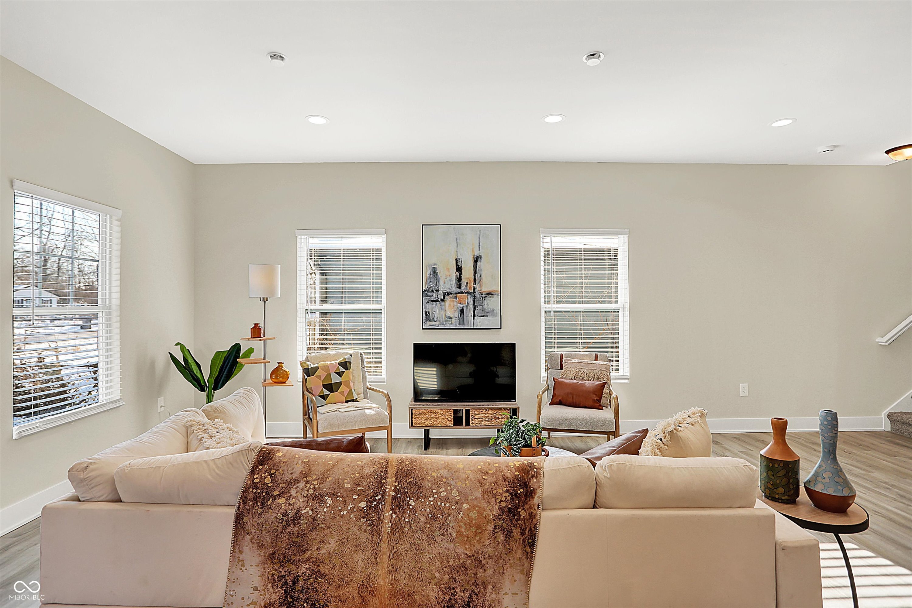 3264 Orchard Avenue