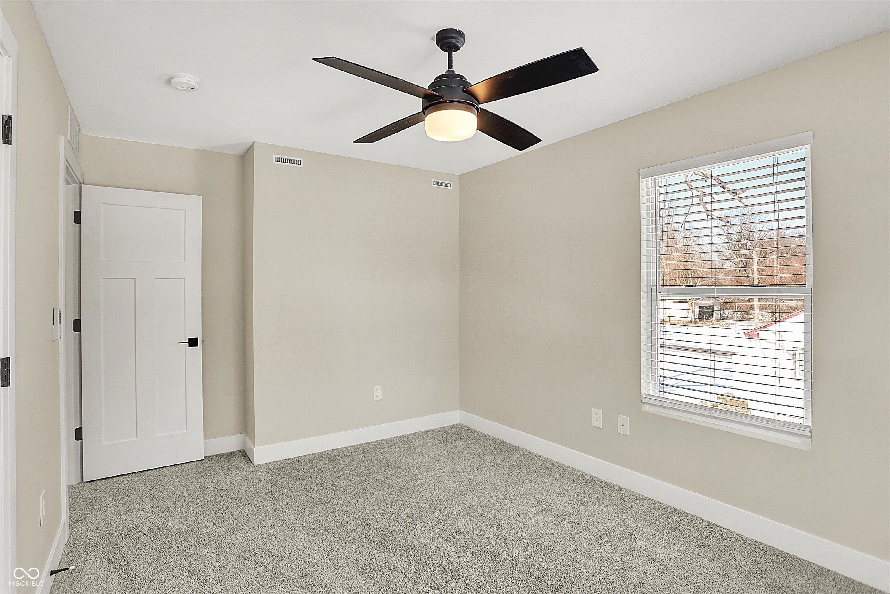 3264 Orchard Avenue