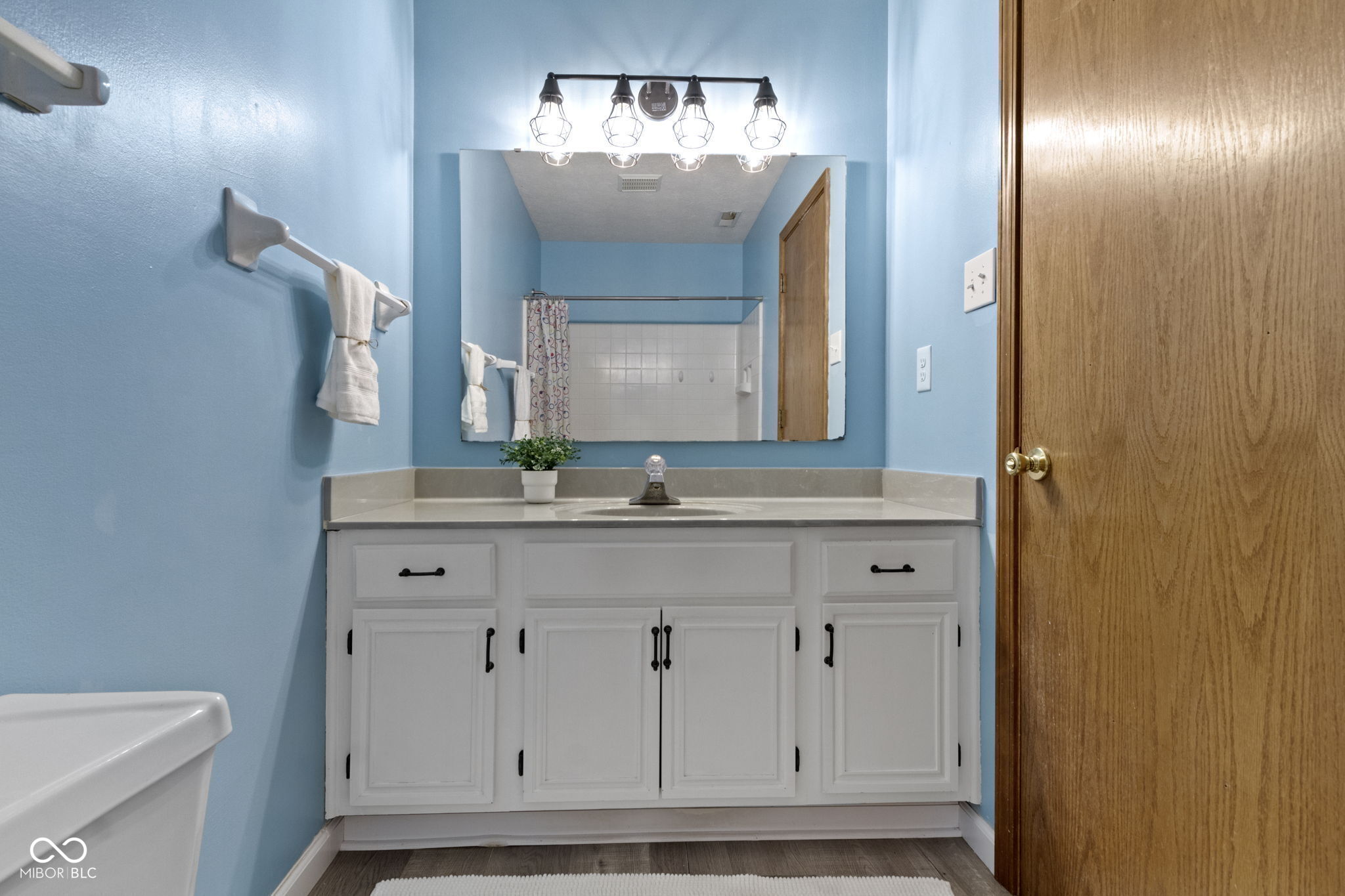 12570 Pewter Place