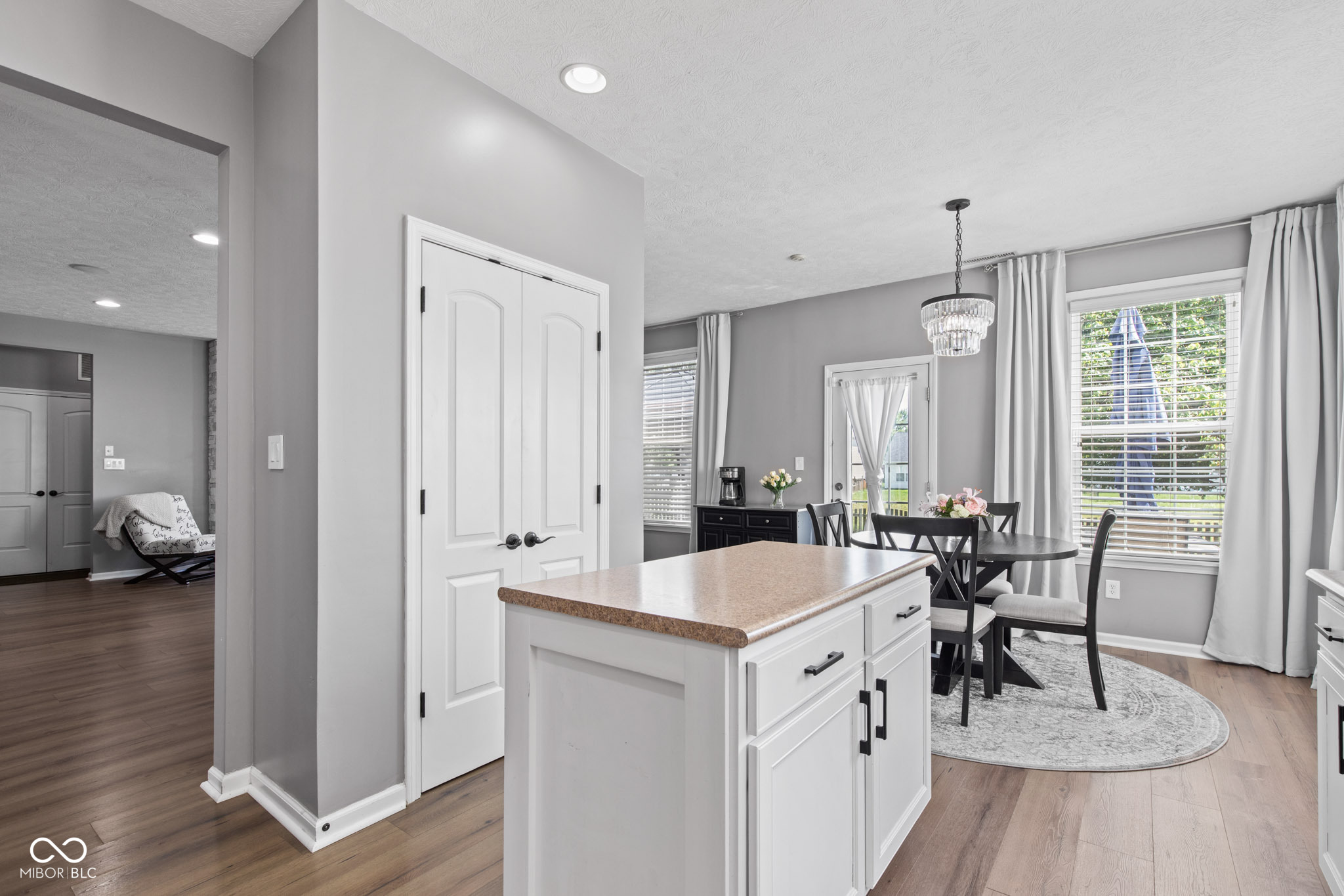12599 Wolf Run Road