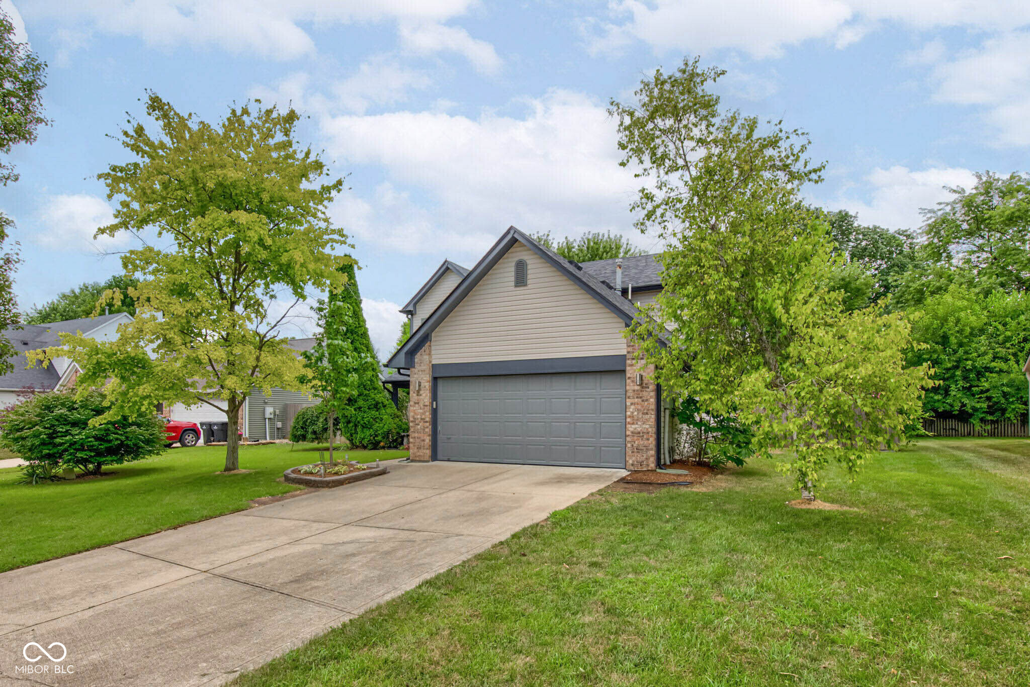 4859 Pineleigh Place