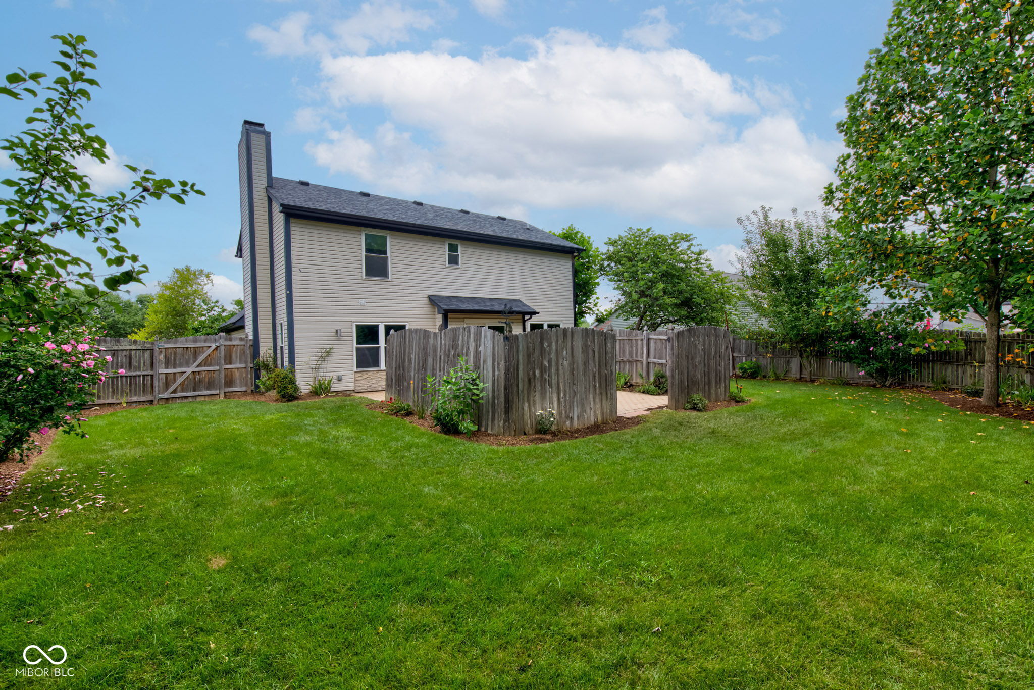 4859 Pineleigh Place