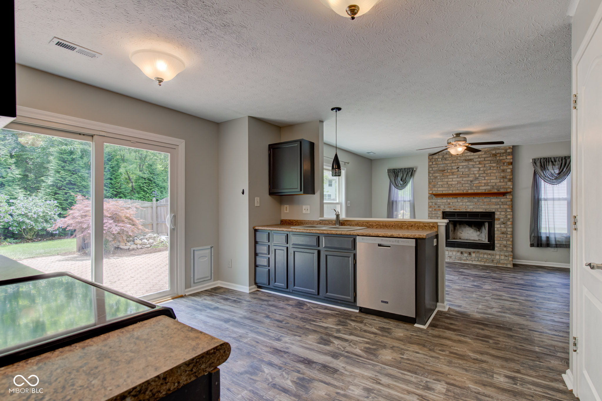 4859 Pineleigh Place