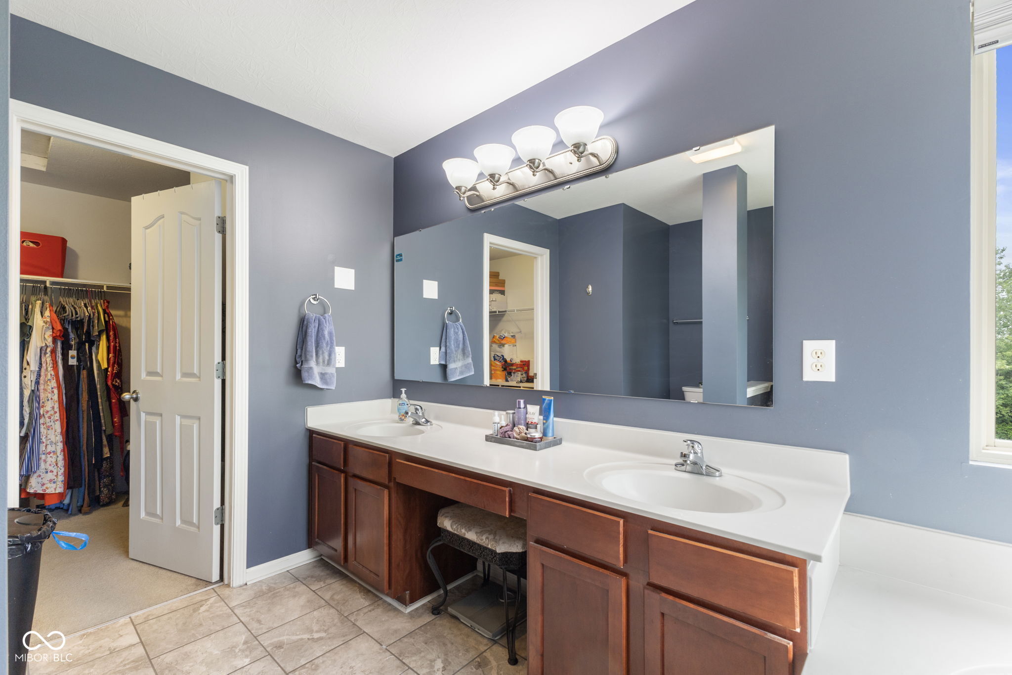 1214 Winston Court