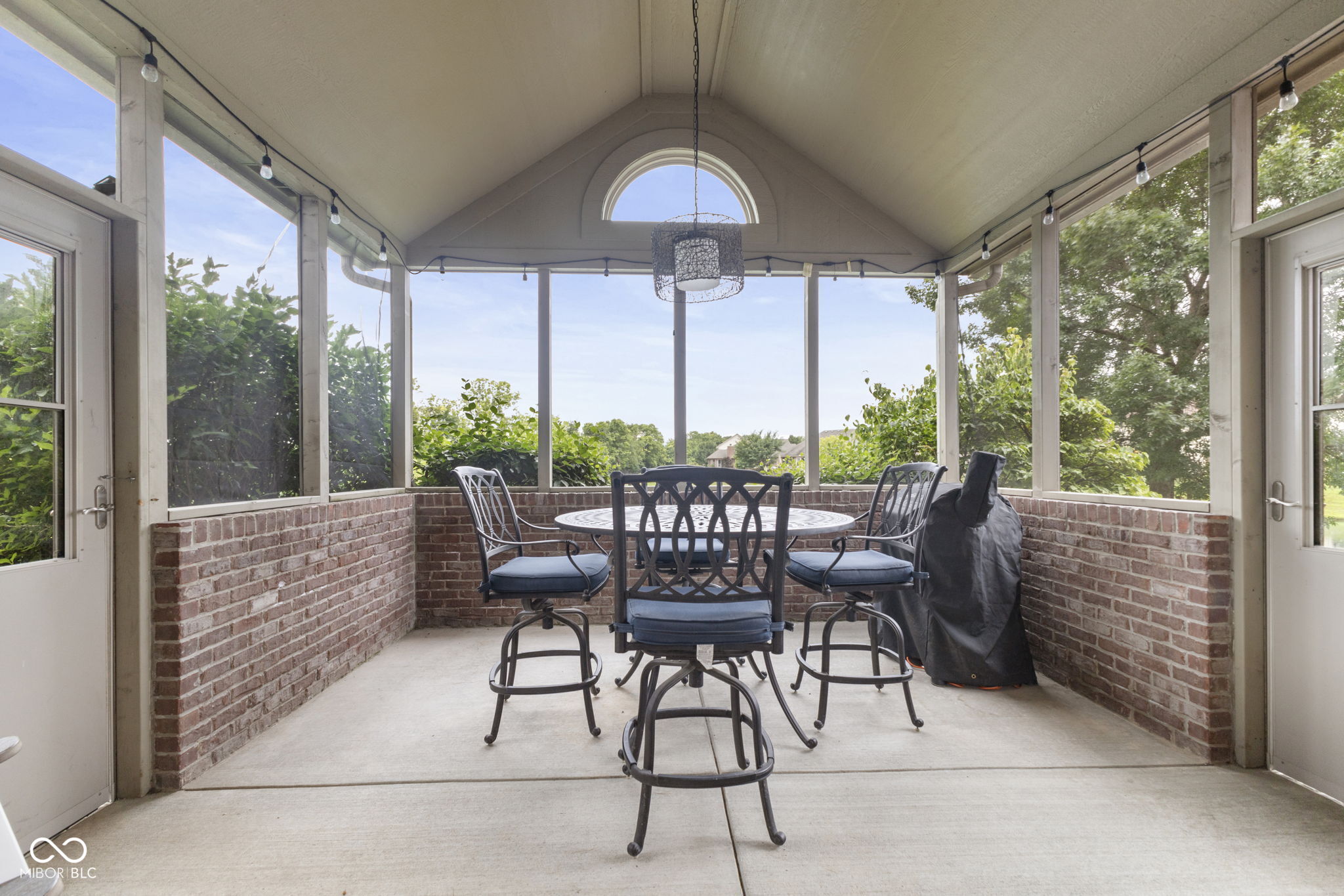 1214 Winston Court