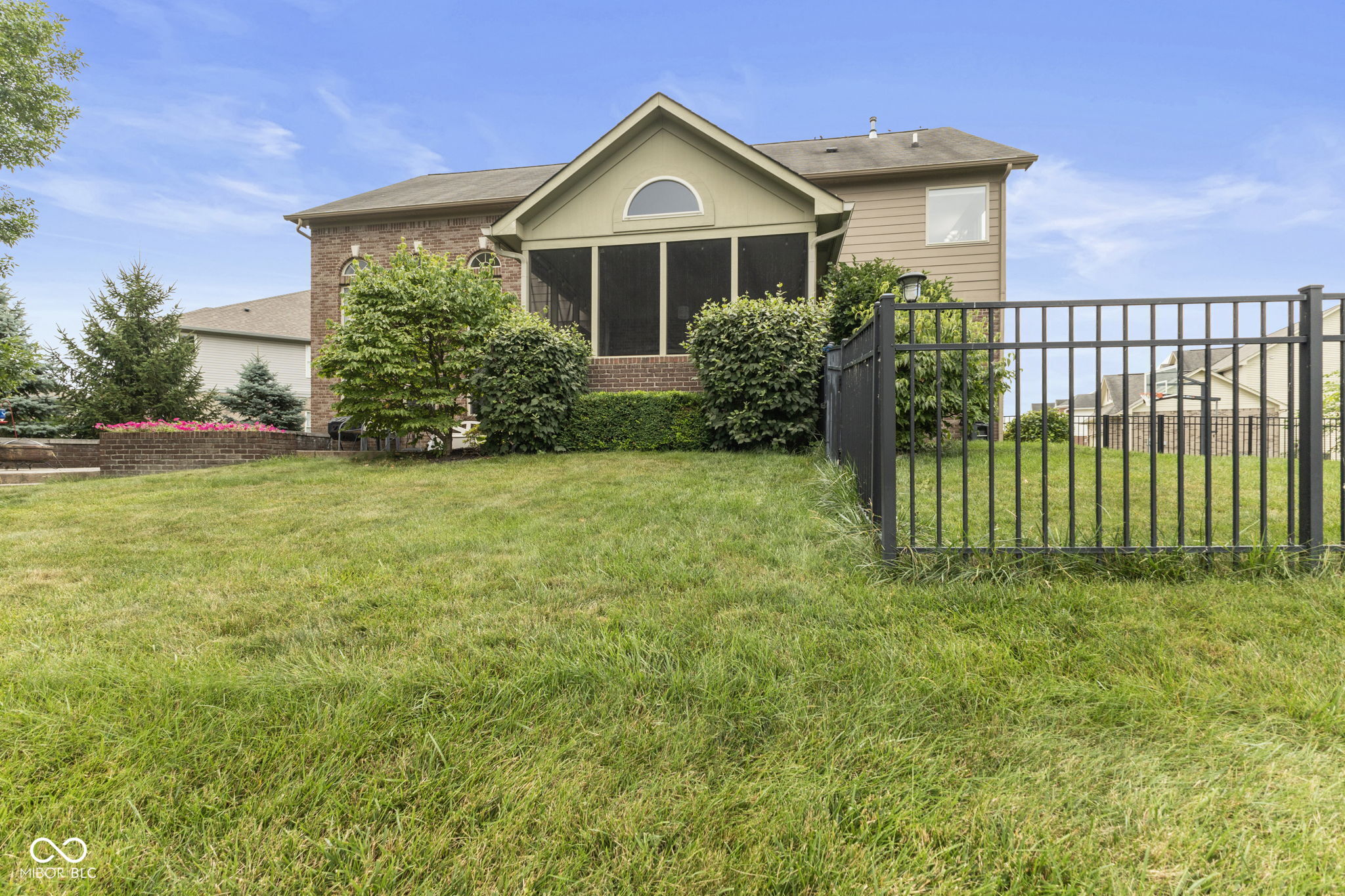 1214 Winston Court