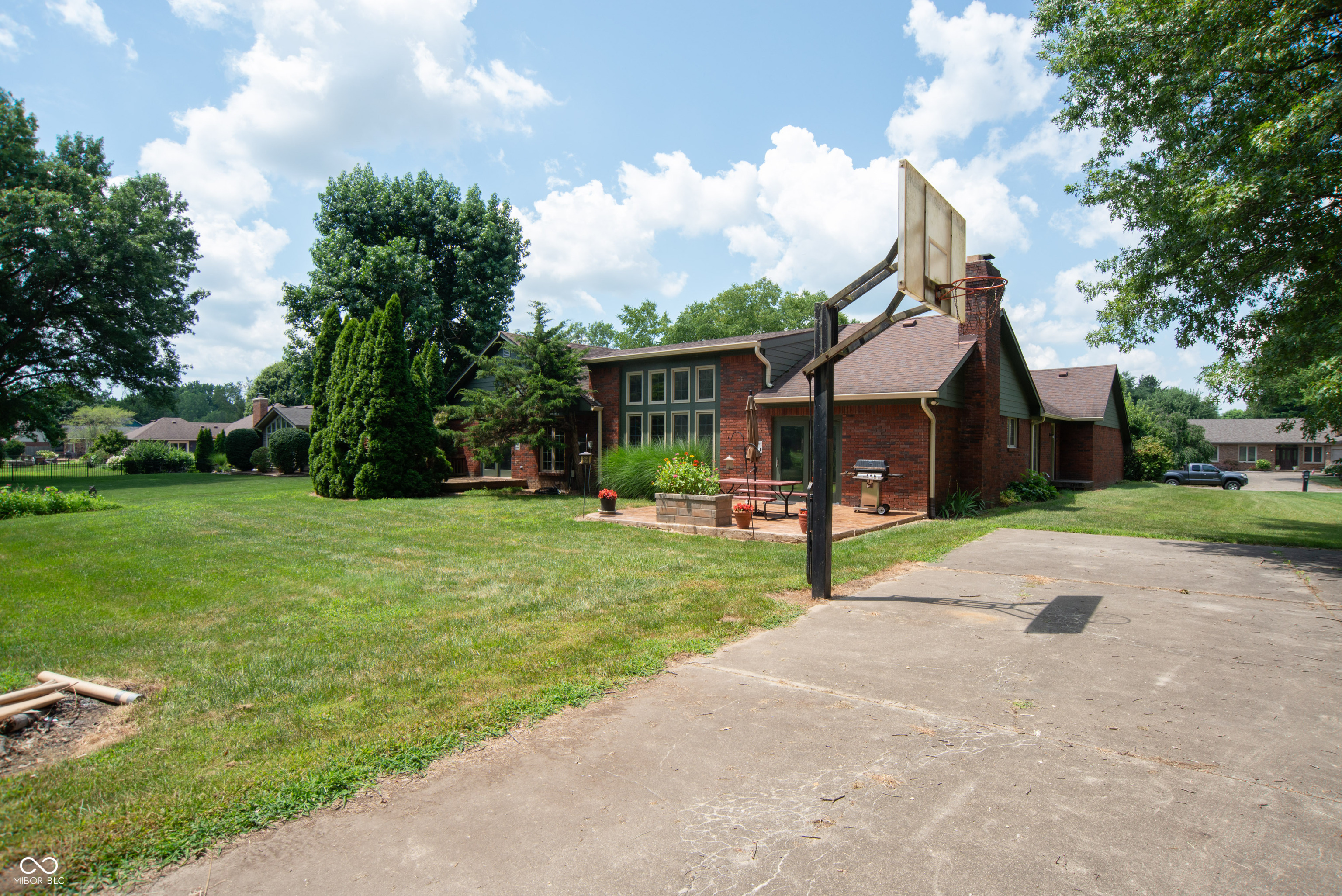 8841 Rocky Ridge Road