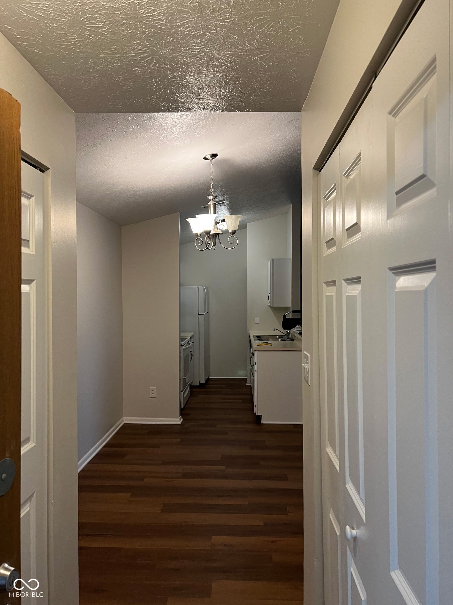 4351 Village Parkway Circle W Unit: 11