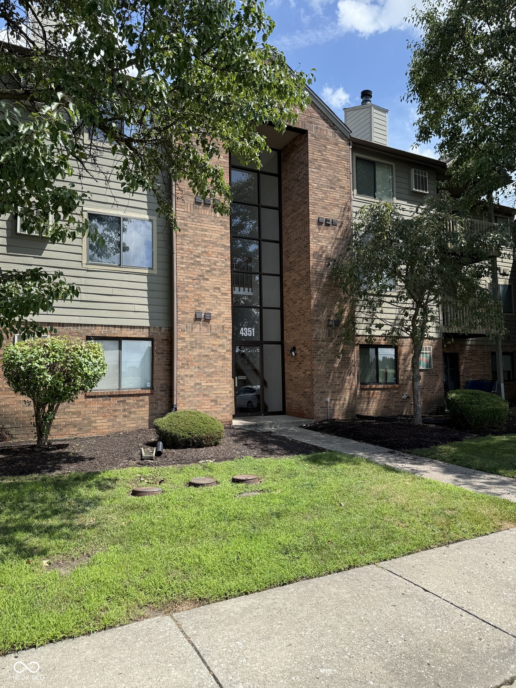 4351 Village Parkway Circle W Unit: 11
