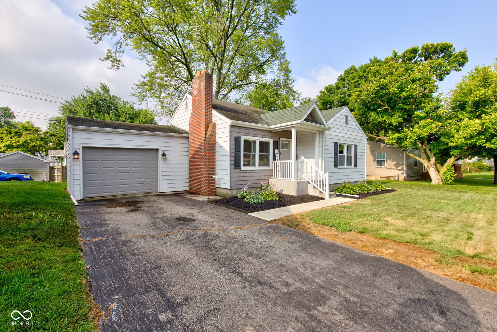 1329 W Jefferson Street