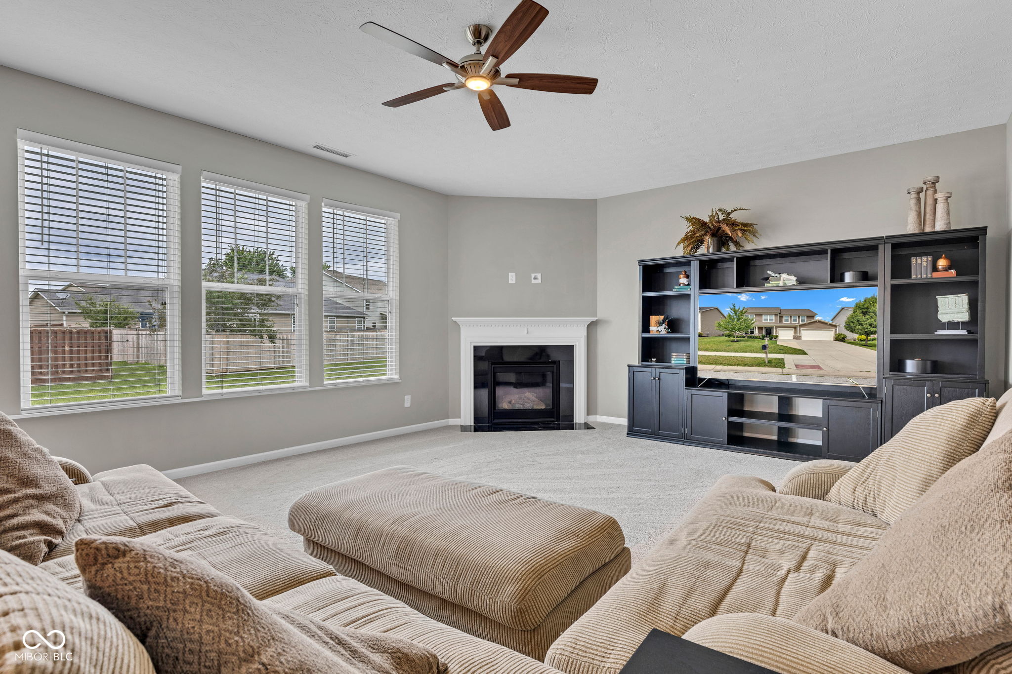 5792 Grevillea Lane