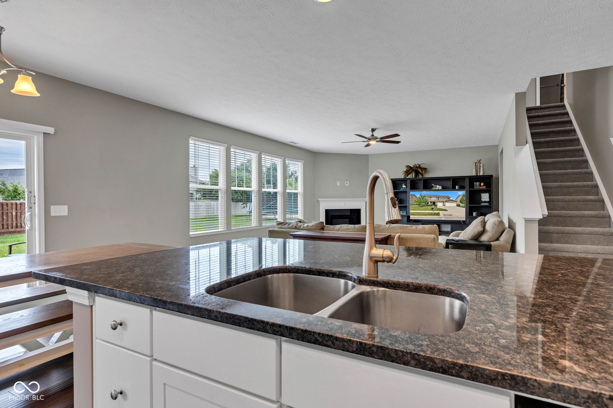 5792 Grevillea Lane