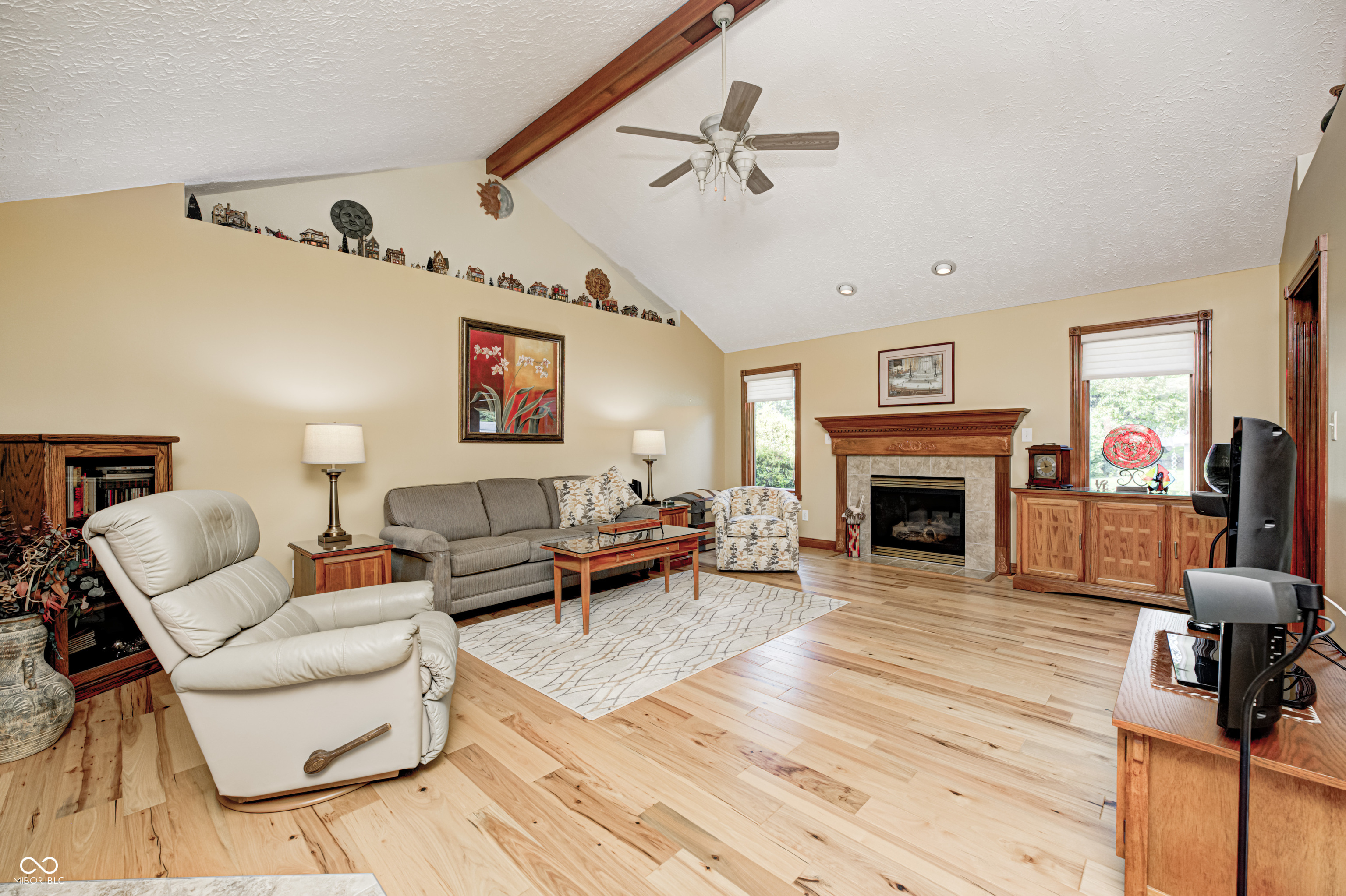 444 Karen Drive