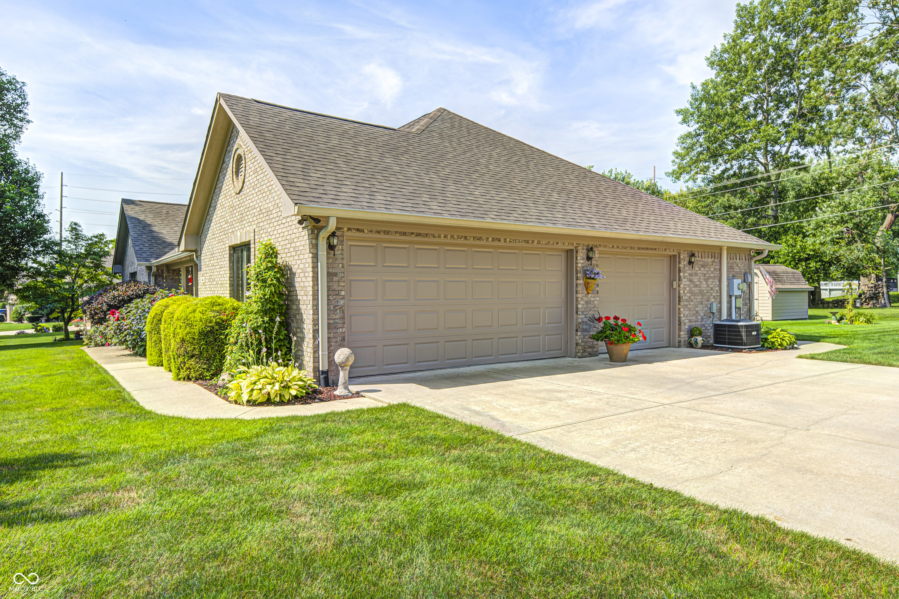 444 Karen Drive