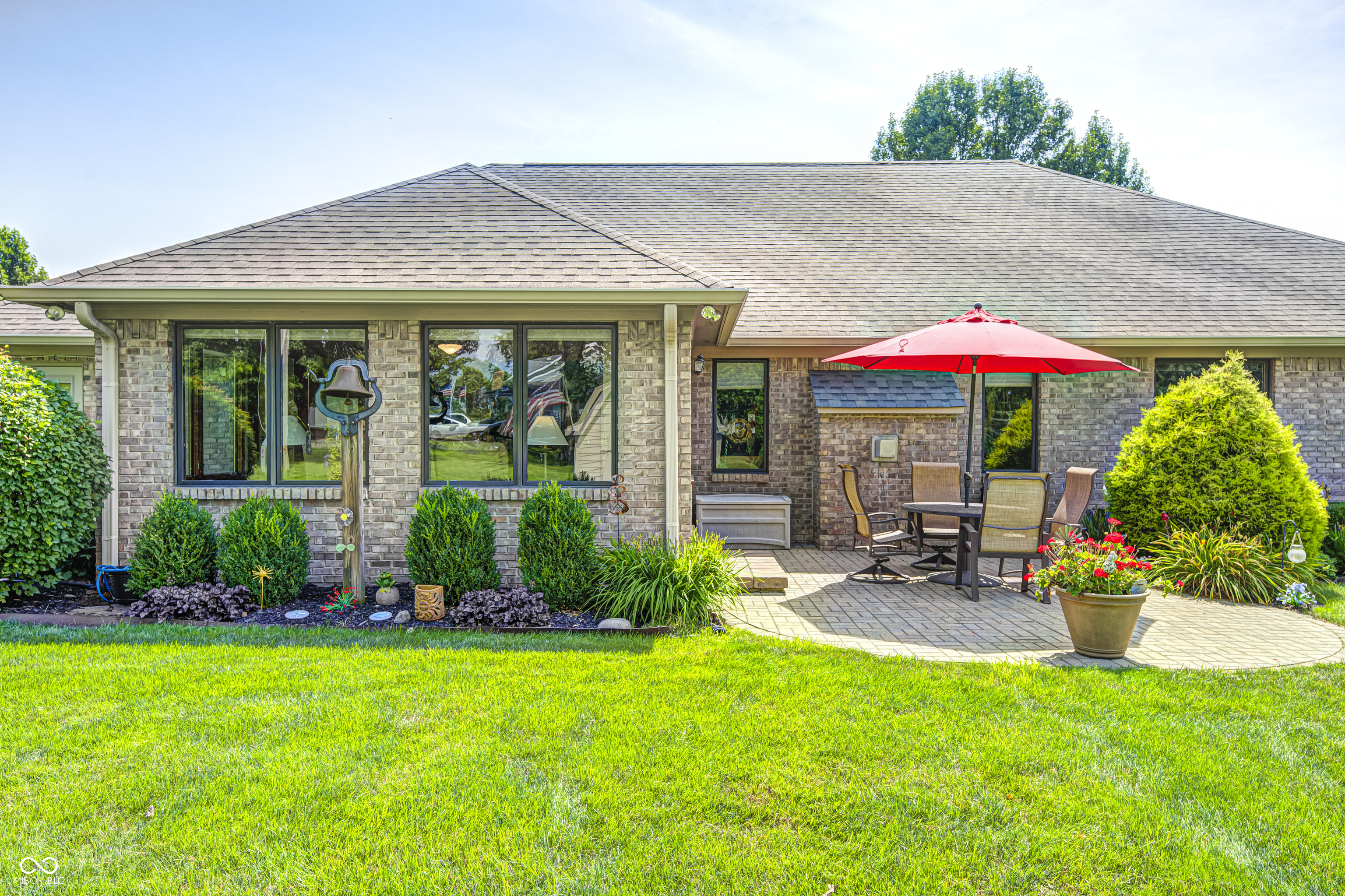444 Karen Drive