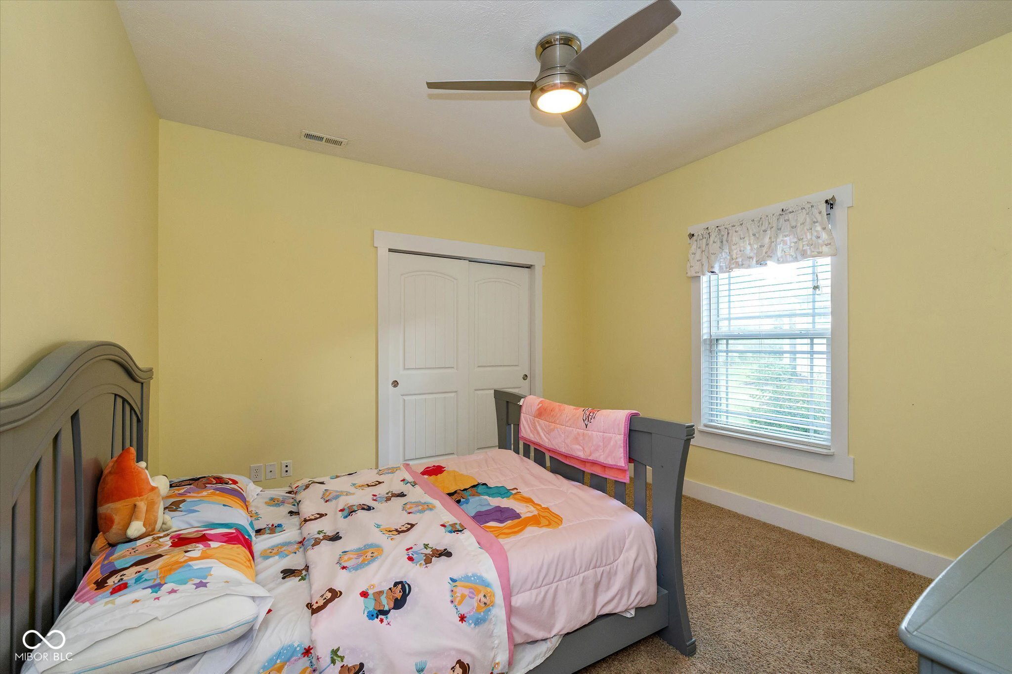 20956 Waters Edge Court