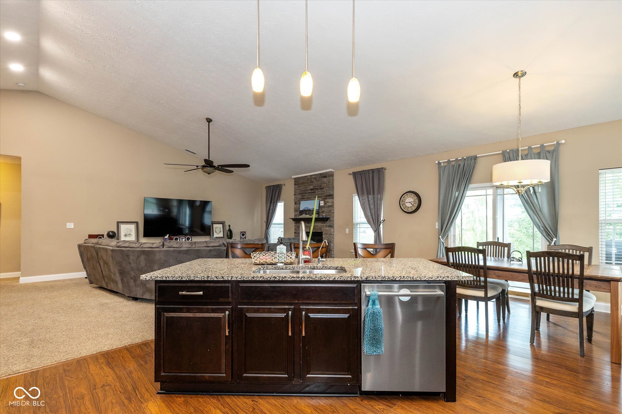 20956 Waters Edge Court