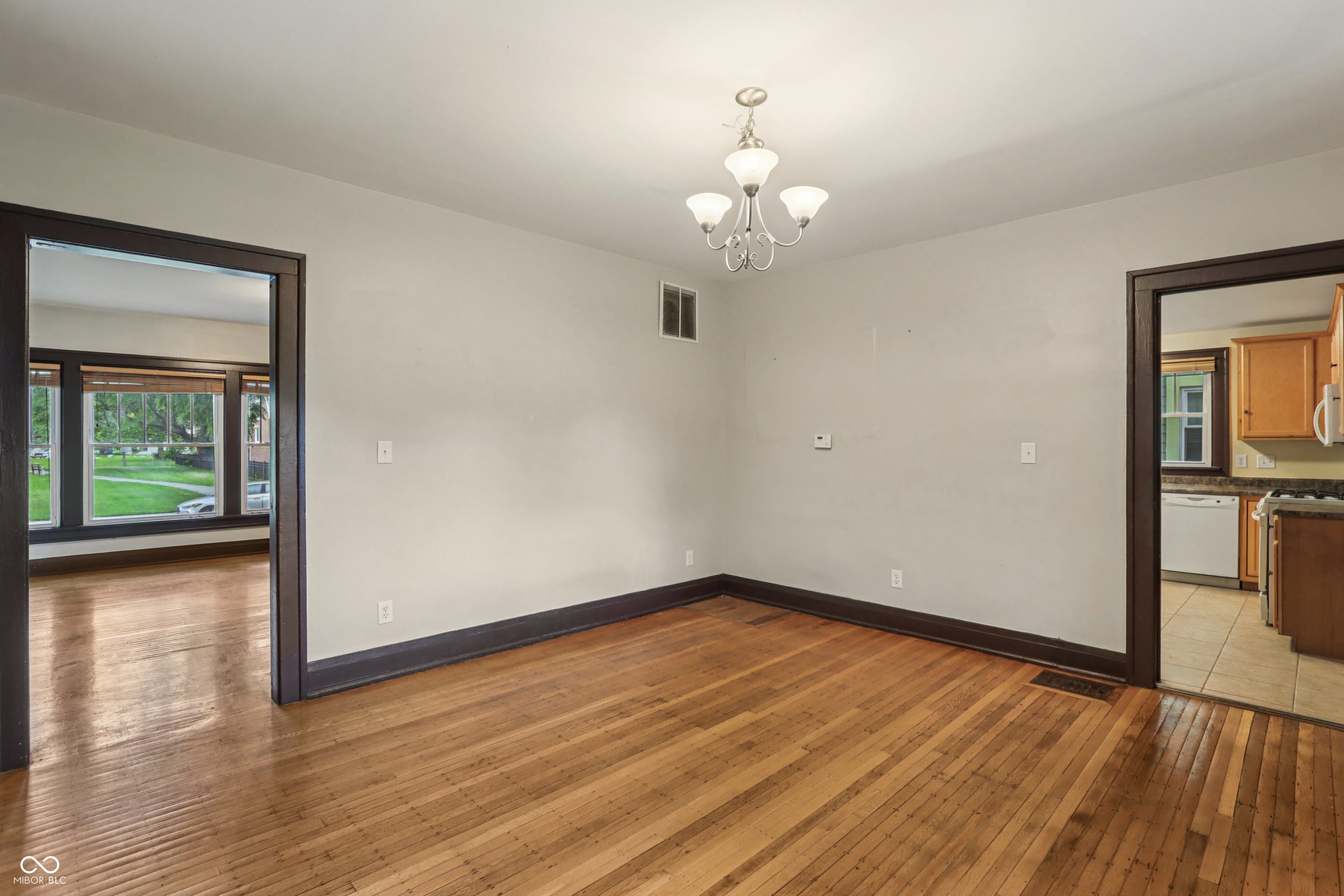 3021 N Park Avenue