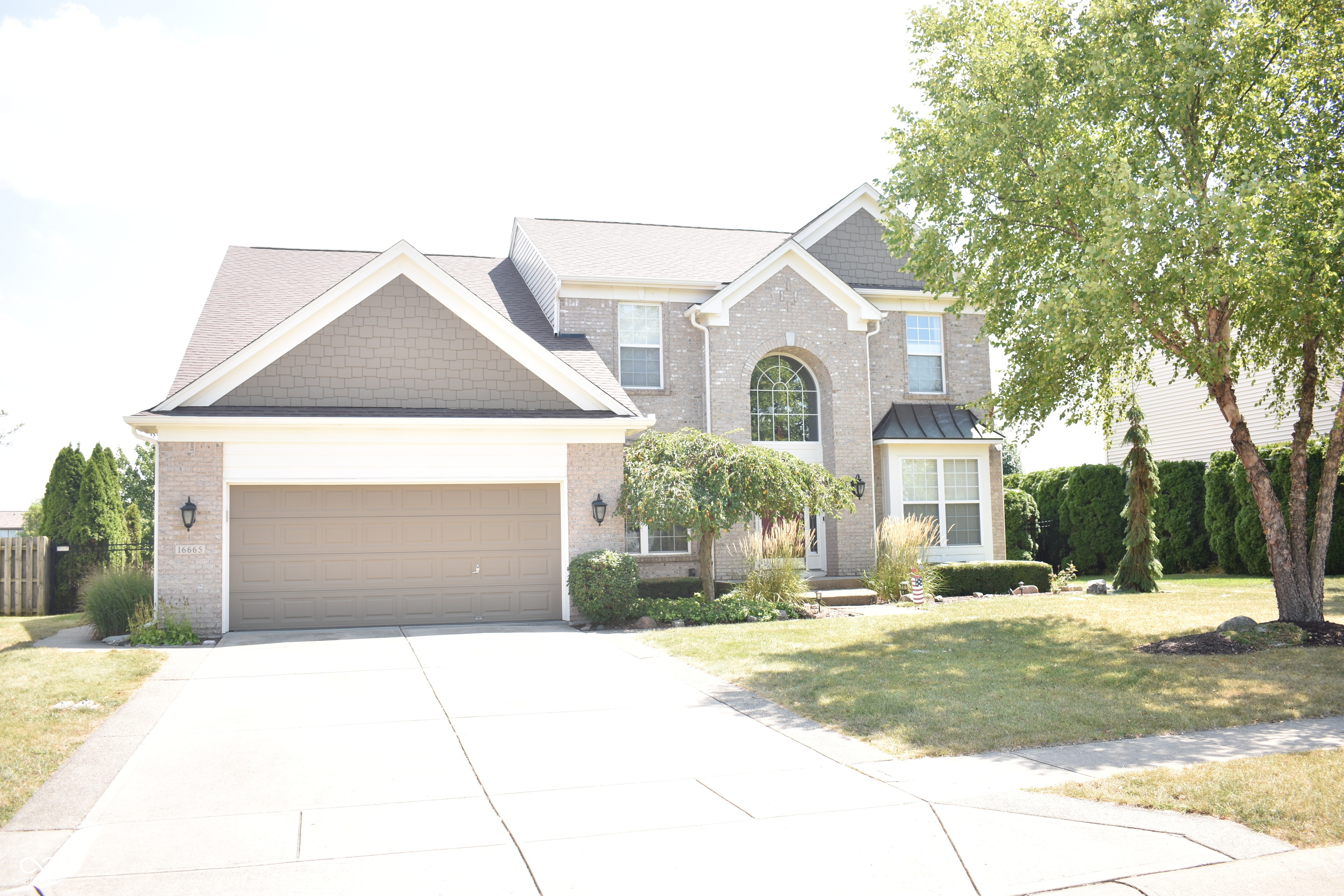 16665 Lakeville Crossing