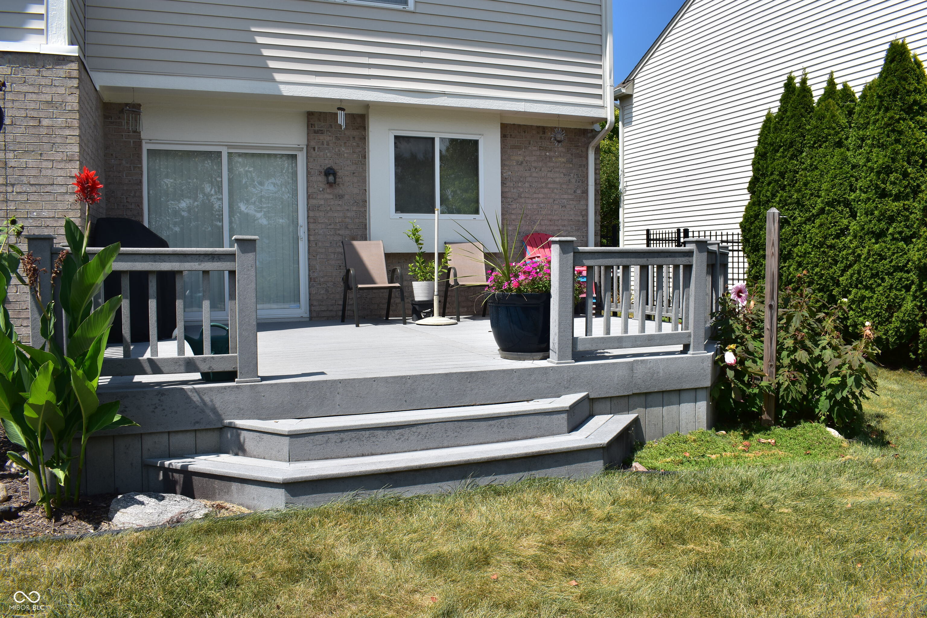 16665 Lakeville Crossing