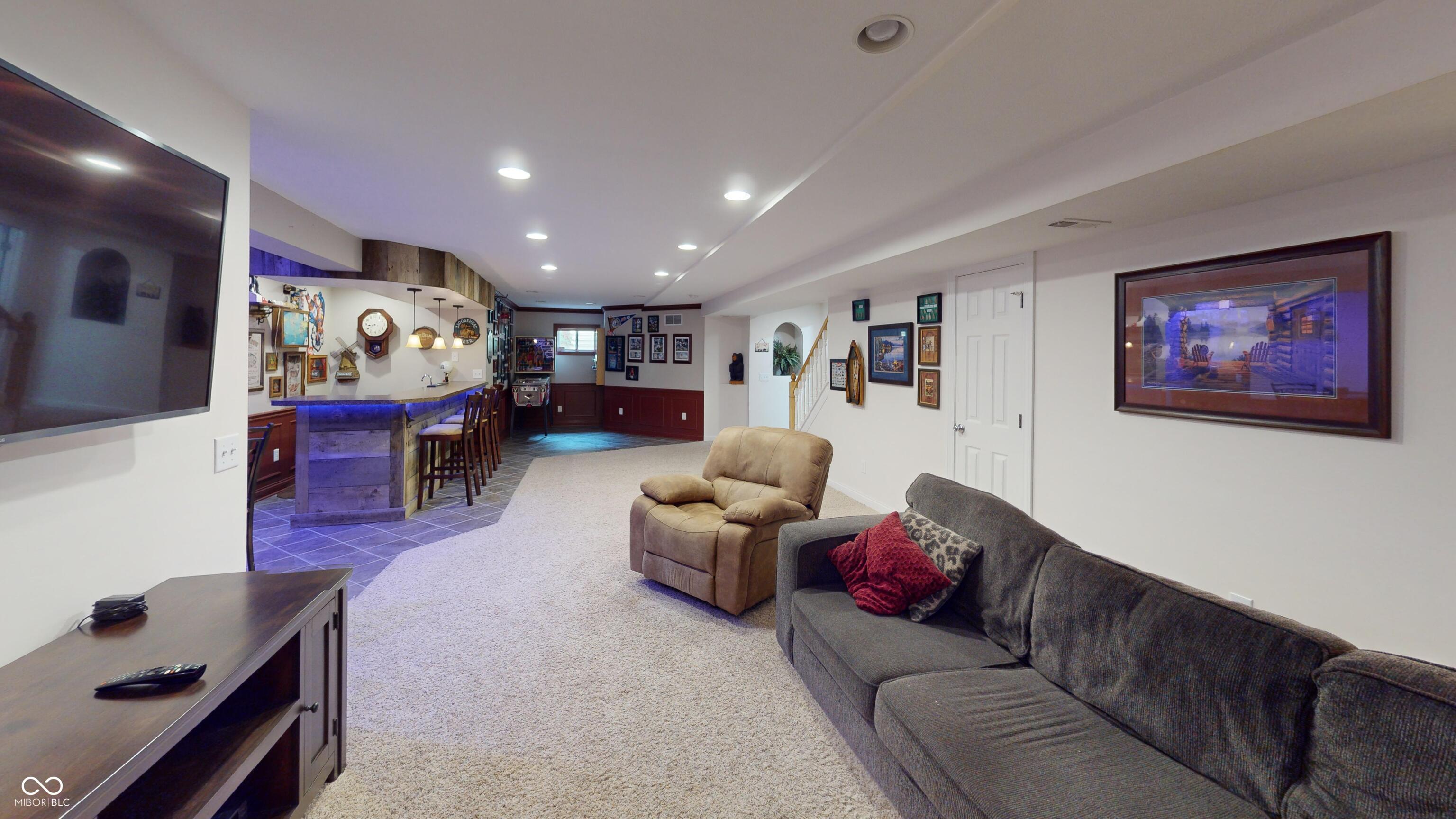 16665 Lakeville Crossing