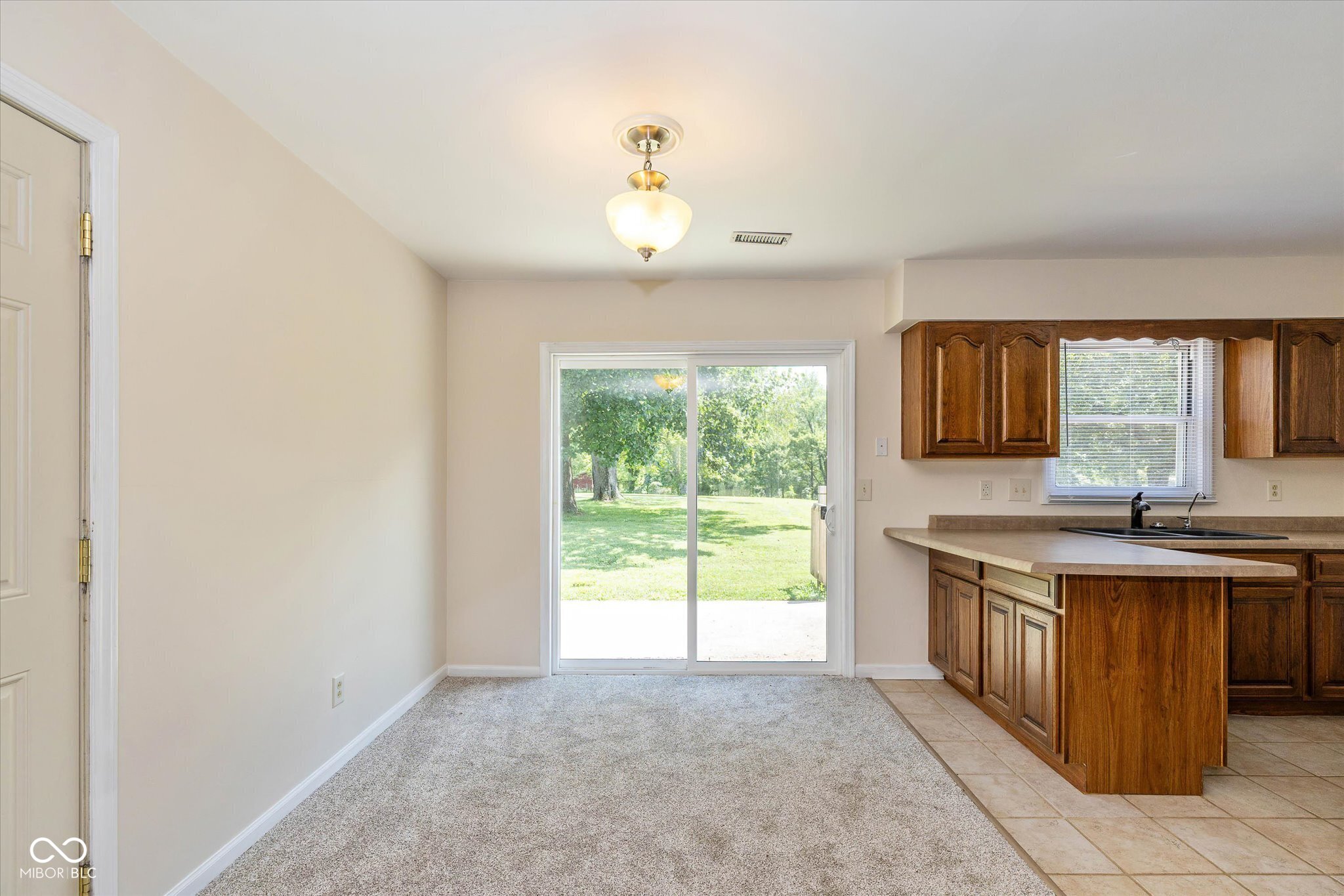 1401 W Dittemore Road