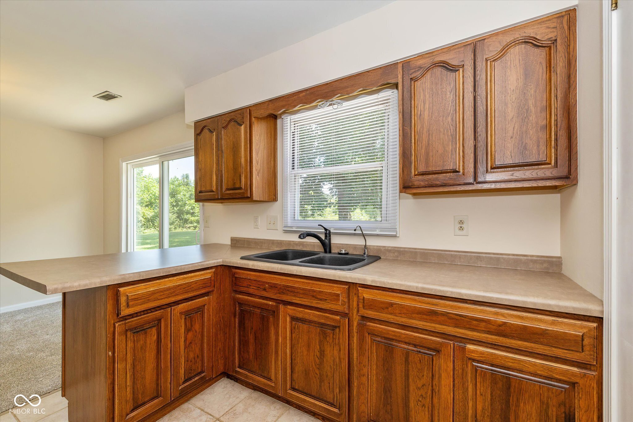1401 W Dittemore Road