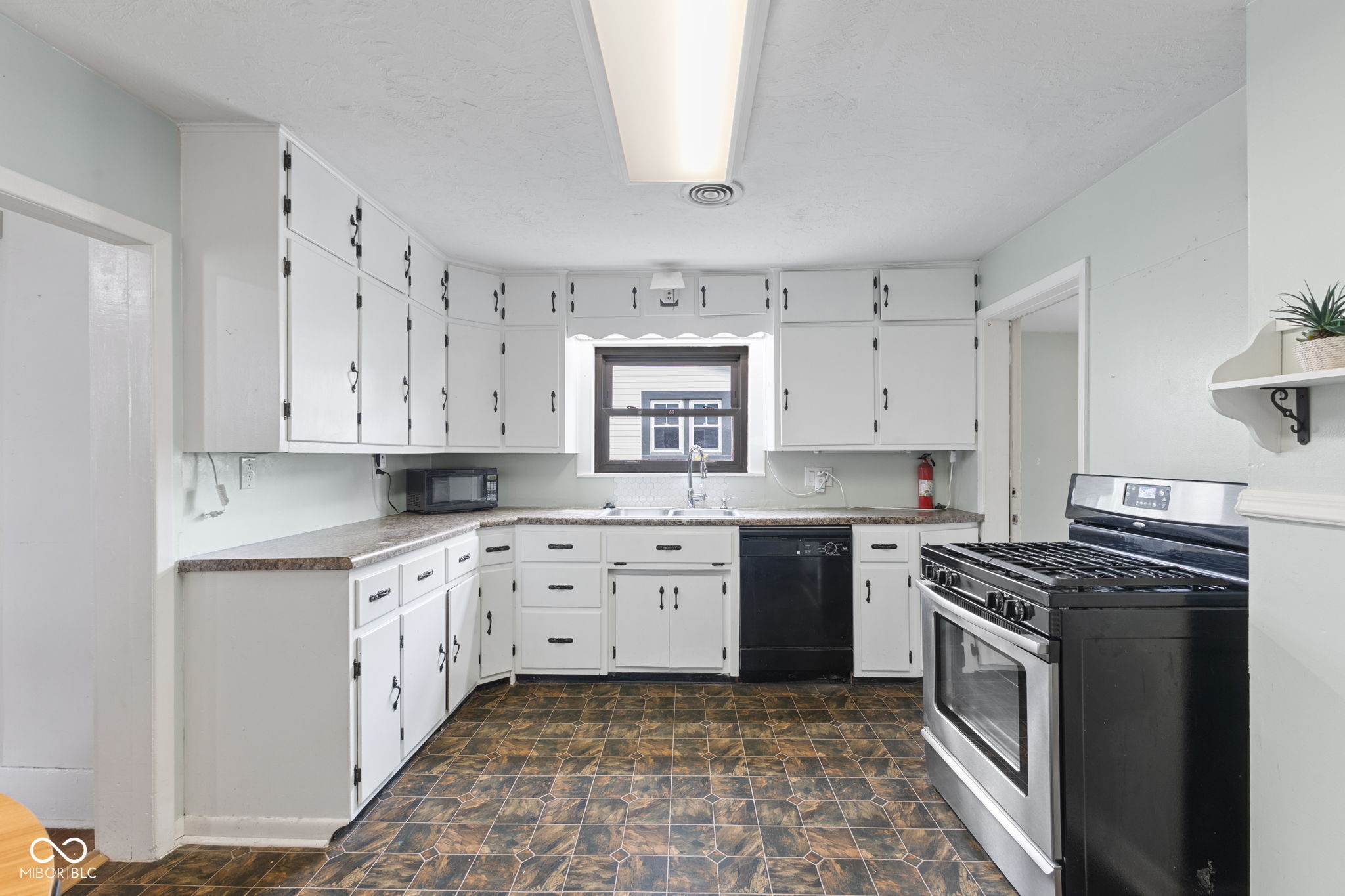143 N East Street