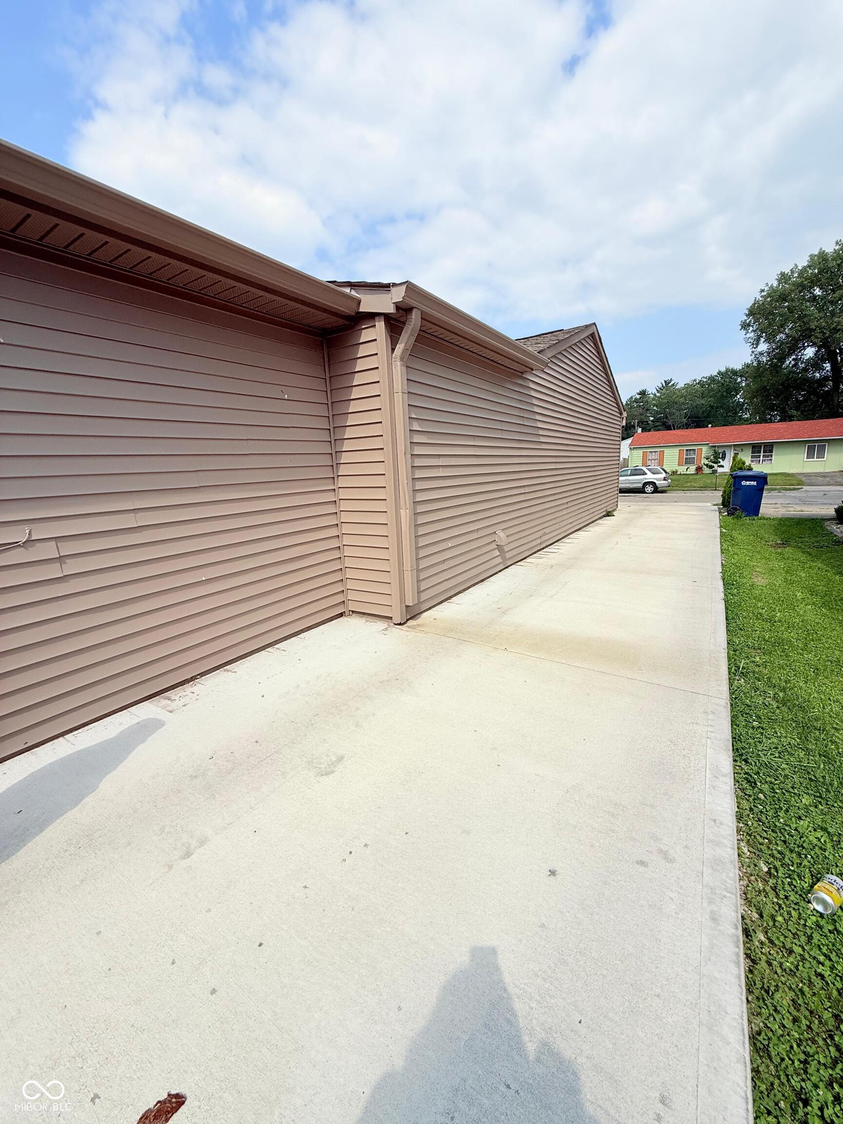 3638 Lombardy Place