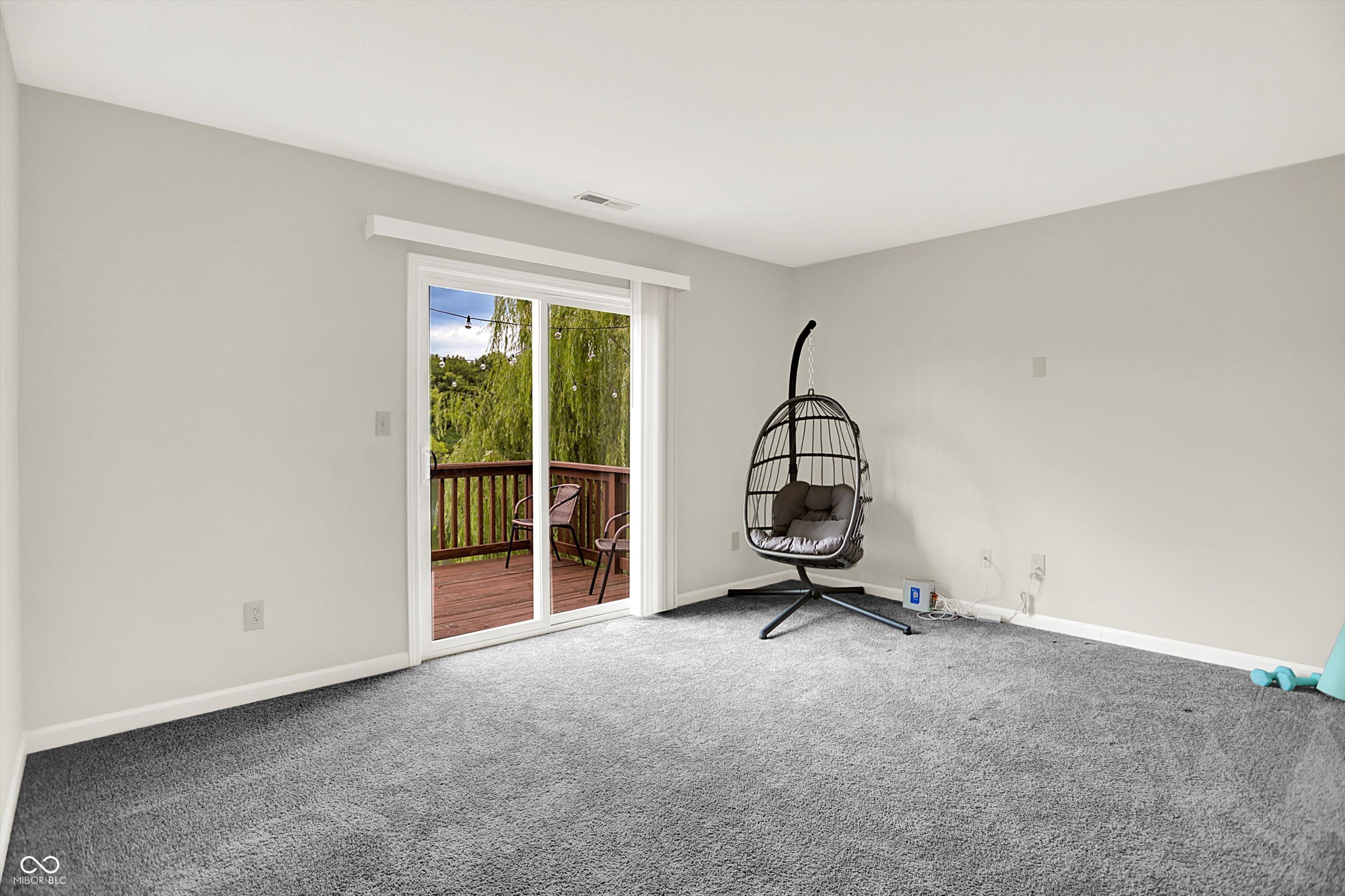 7502 Jenison Drive