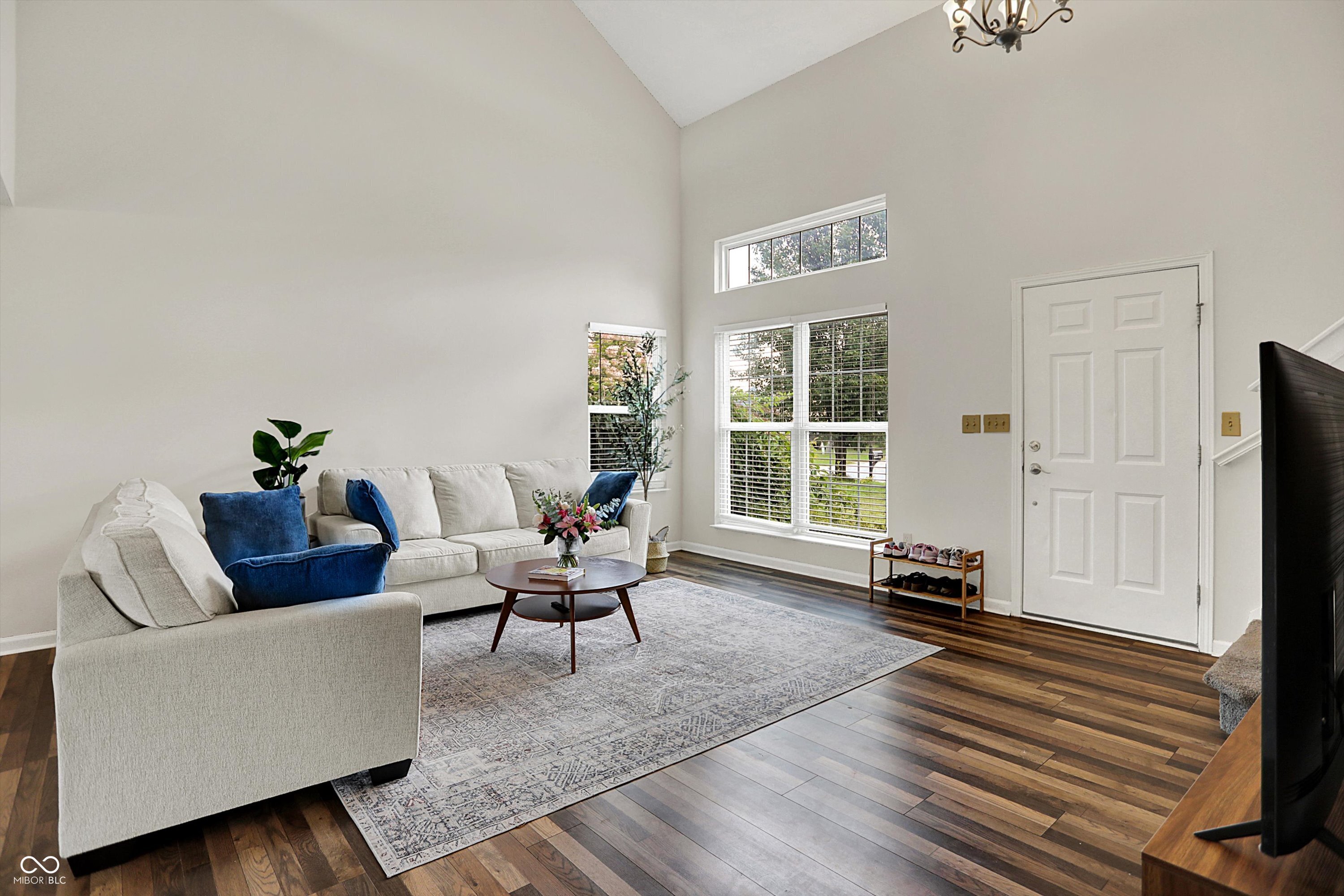 7502 Jenison Drive