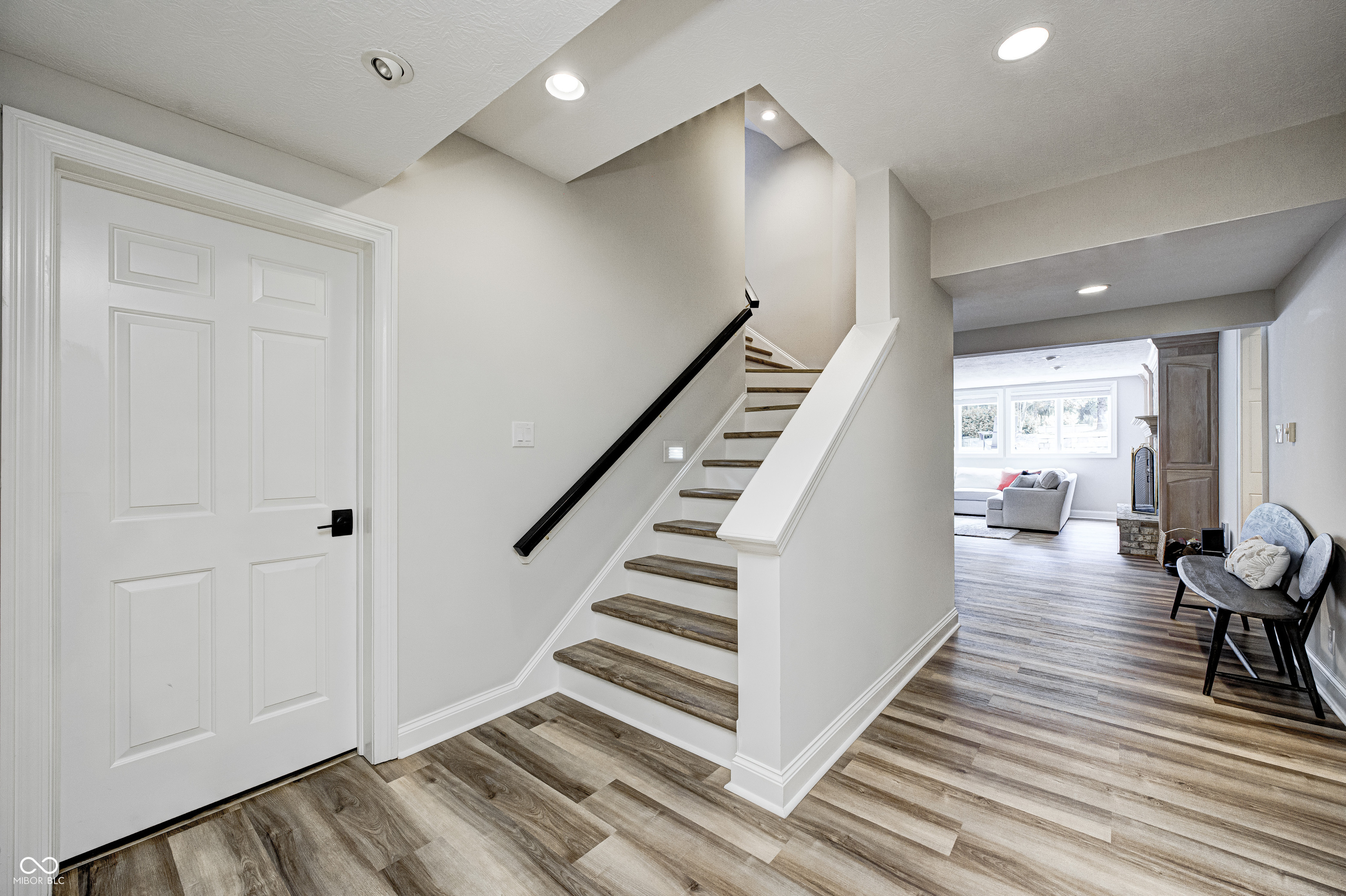 10565 Hyde Park