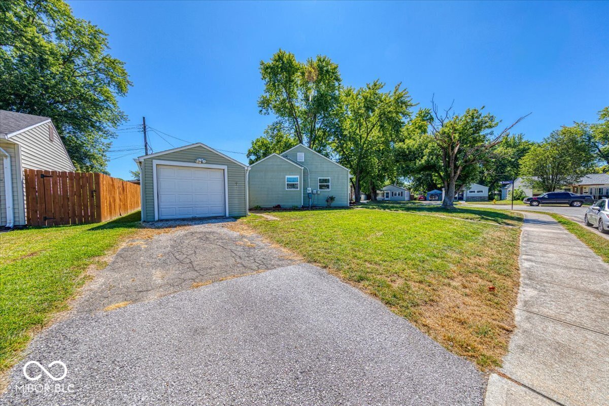 420 Douglas Drive