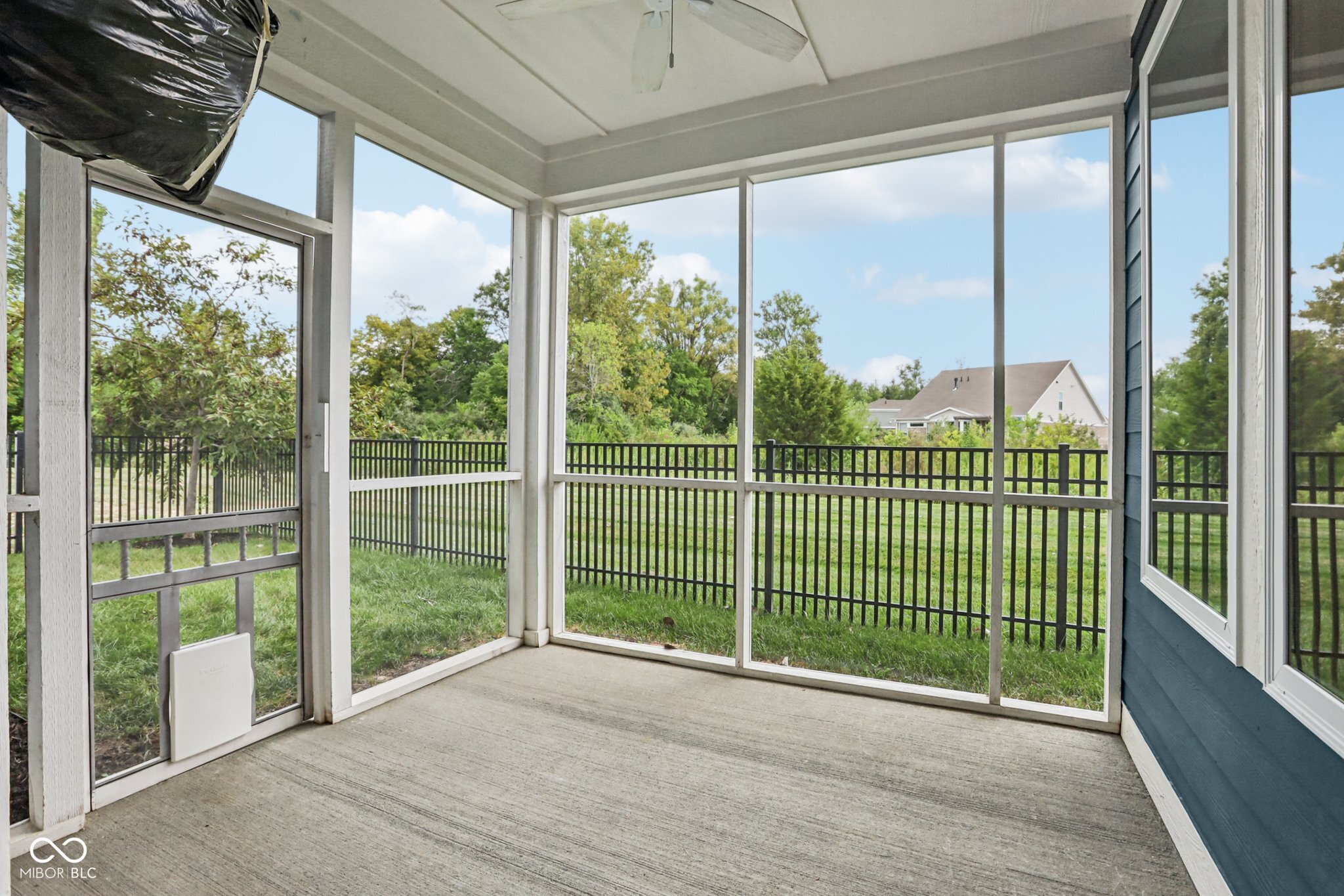 17387 Dovehouse Lane