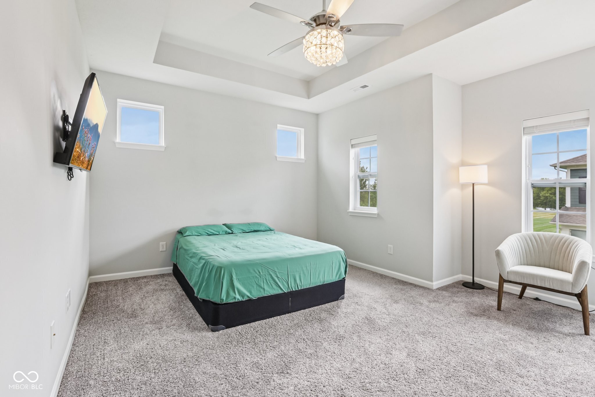 17387 Dovehouse Lane