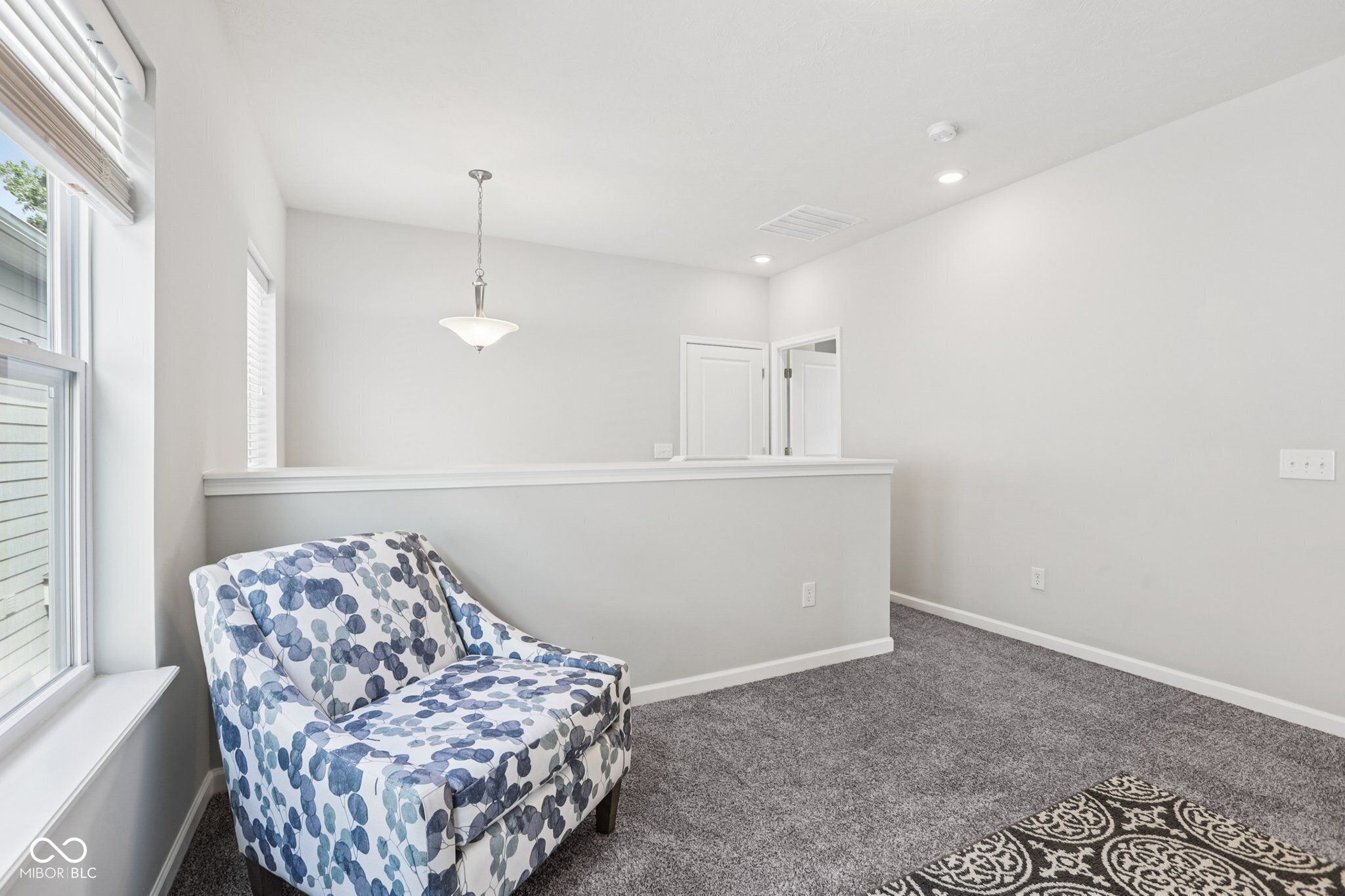 17387 Dovehouse Lane