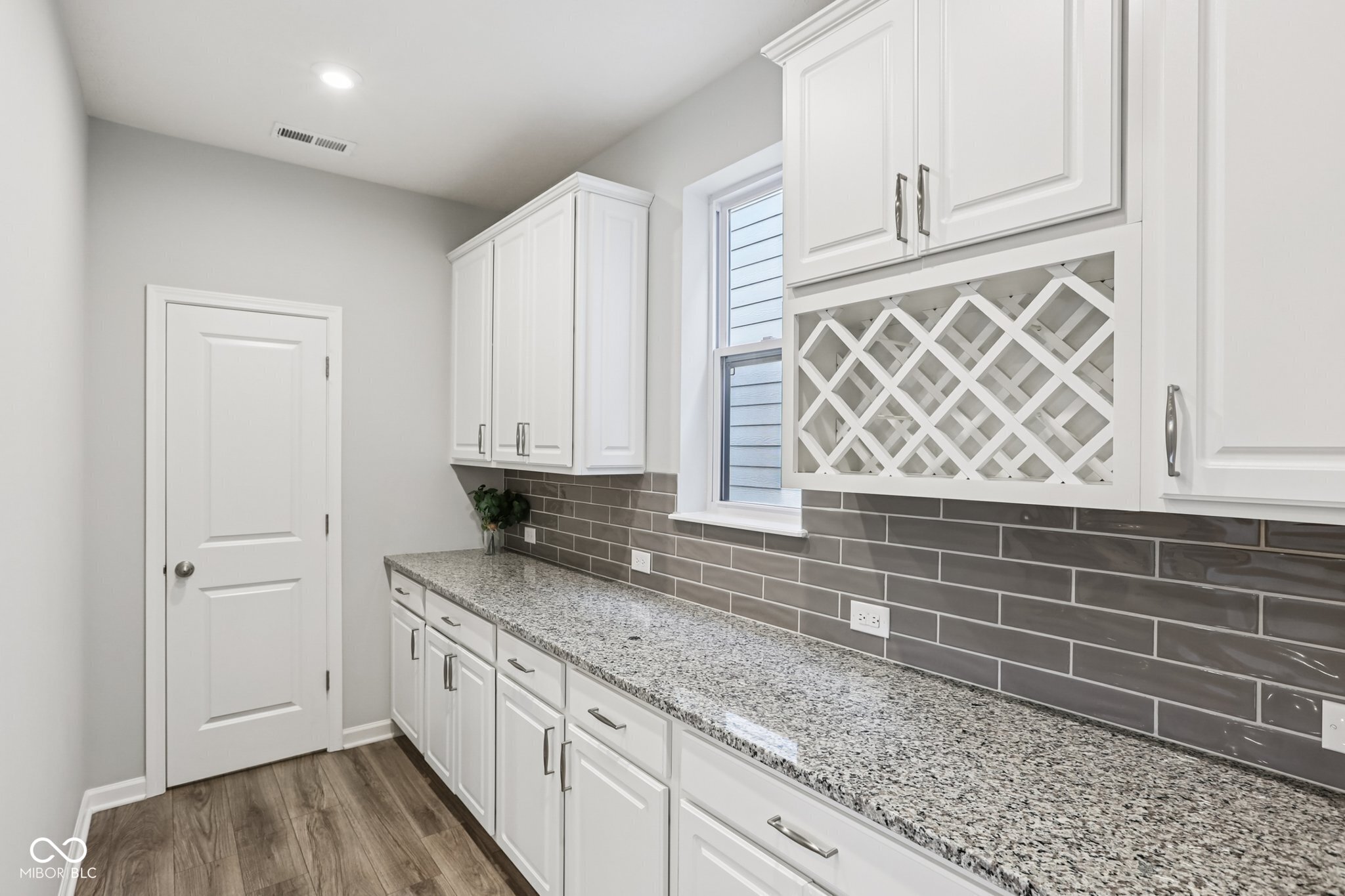 17387 Dovehouse Lane