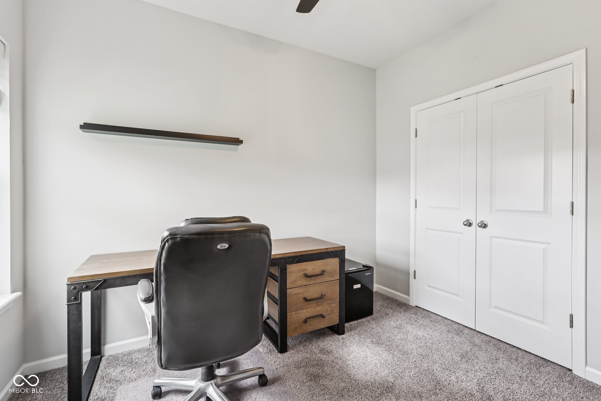 17387 Dovehouse Lane