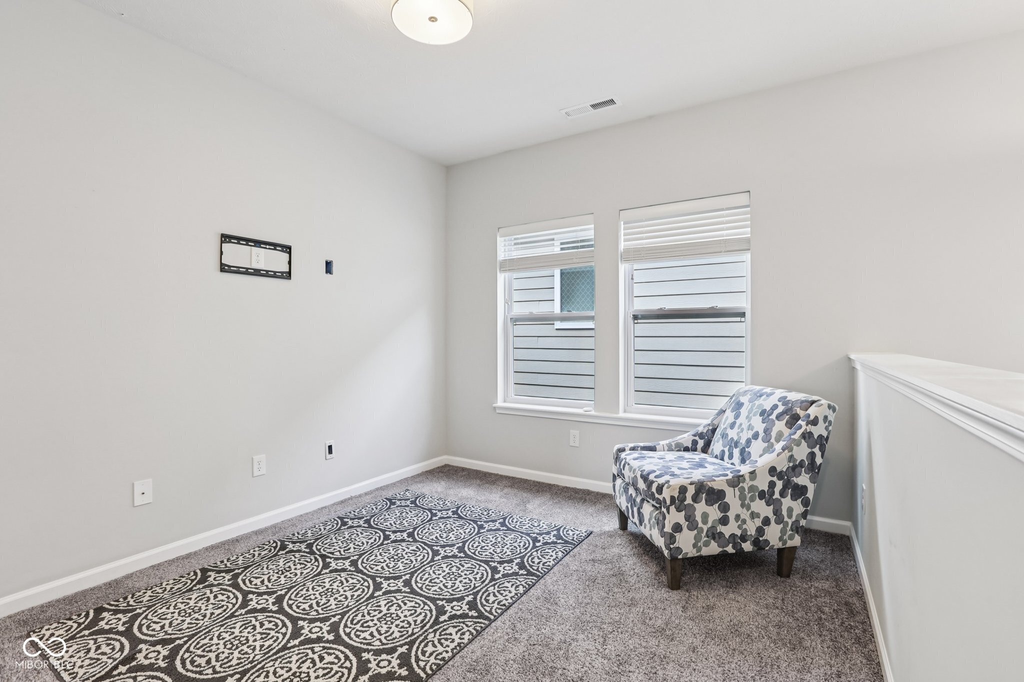17387 Dovehouse Lane