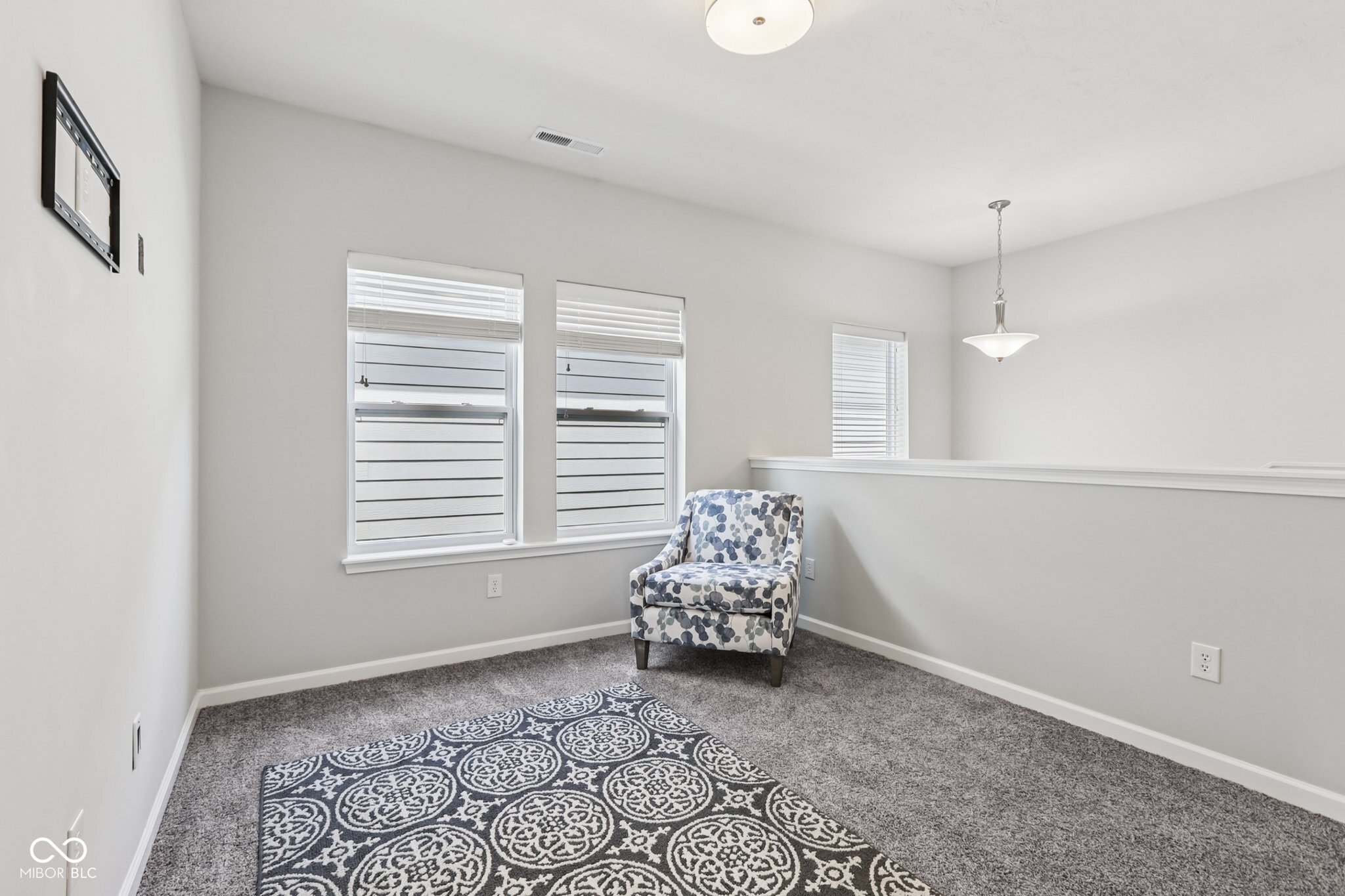 17387 Dovehouse Lane