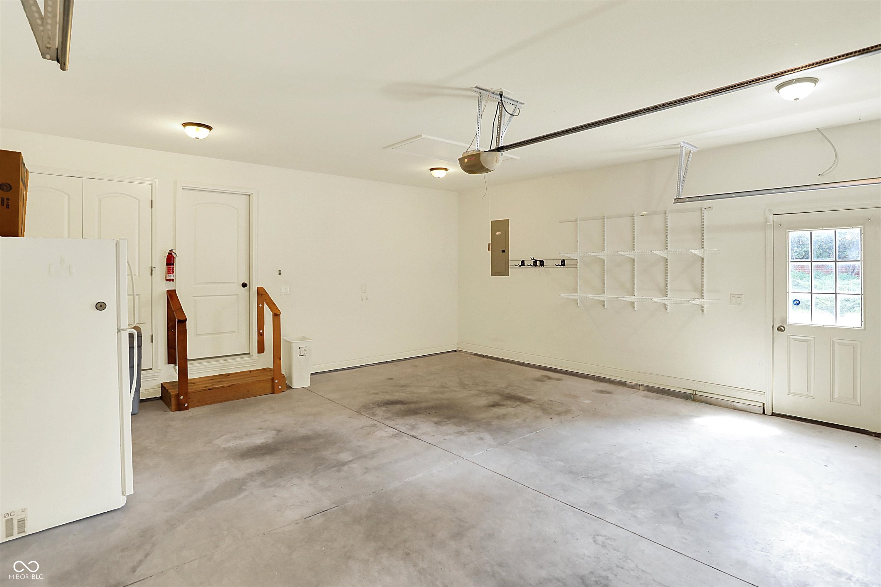 6120 Sheridan Drive