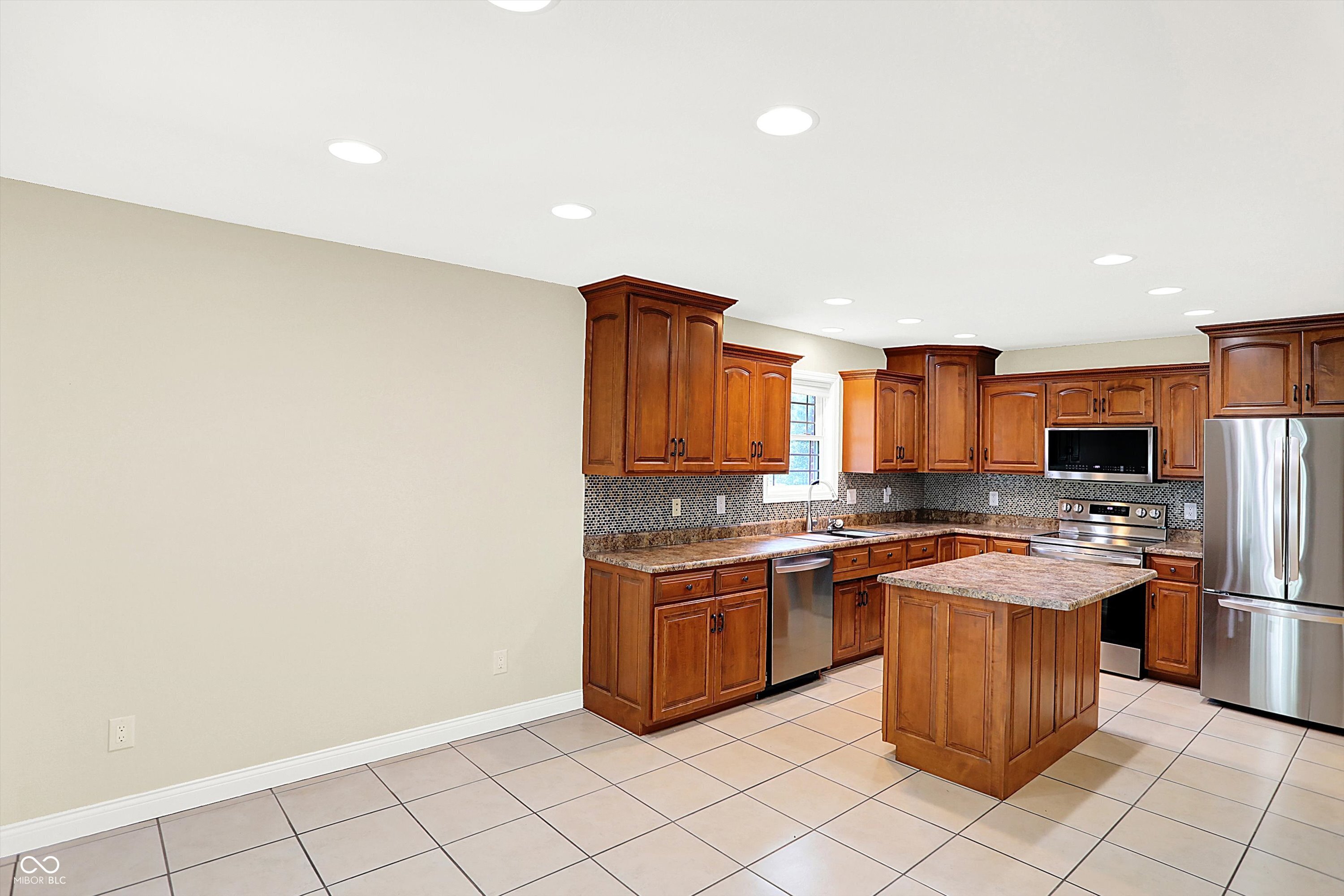 6120 Sheridan Drive