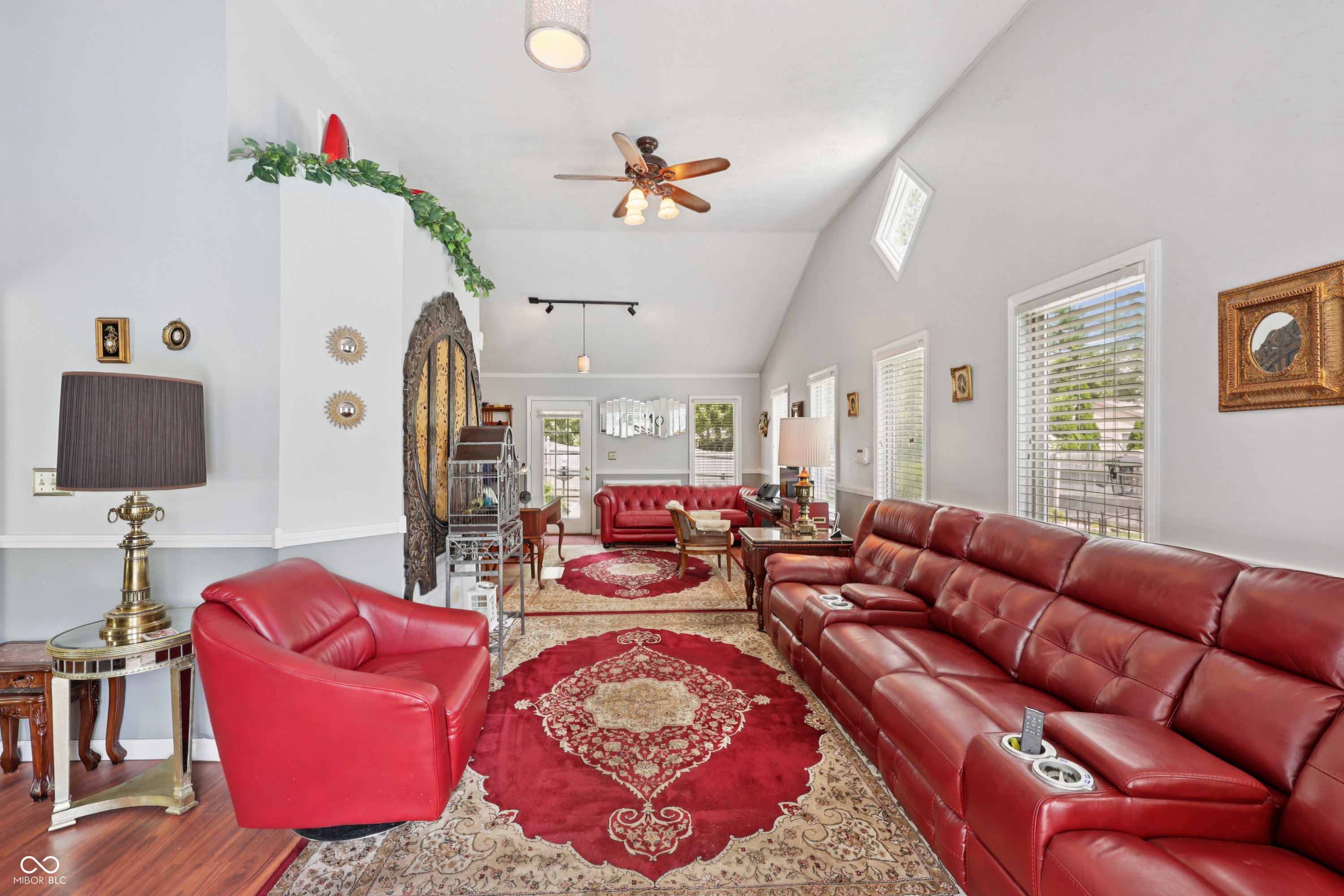 1903 Schwier Court