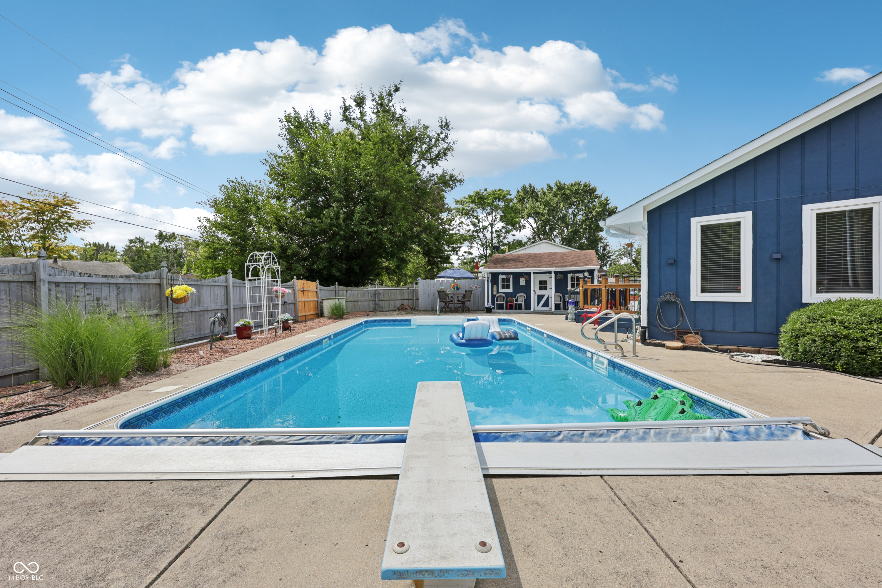 1903 Schwier Court