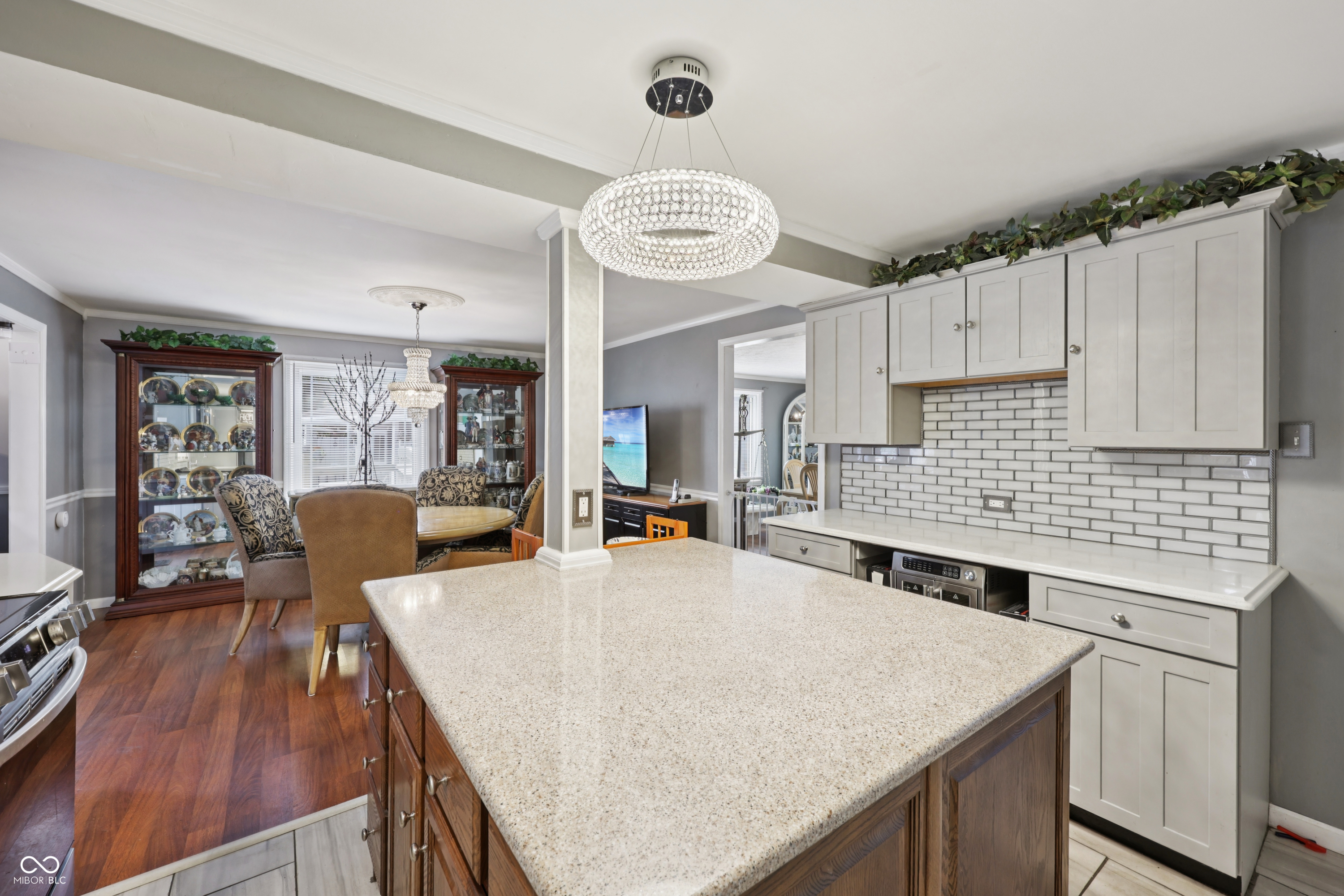 1903 Schwier Court