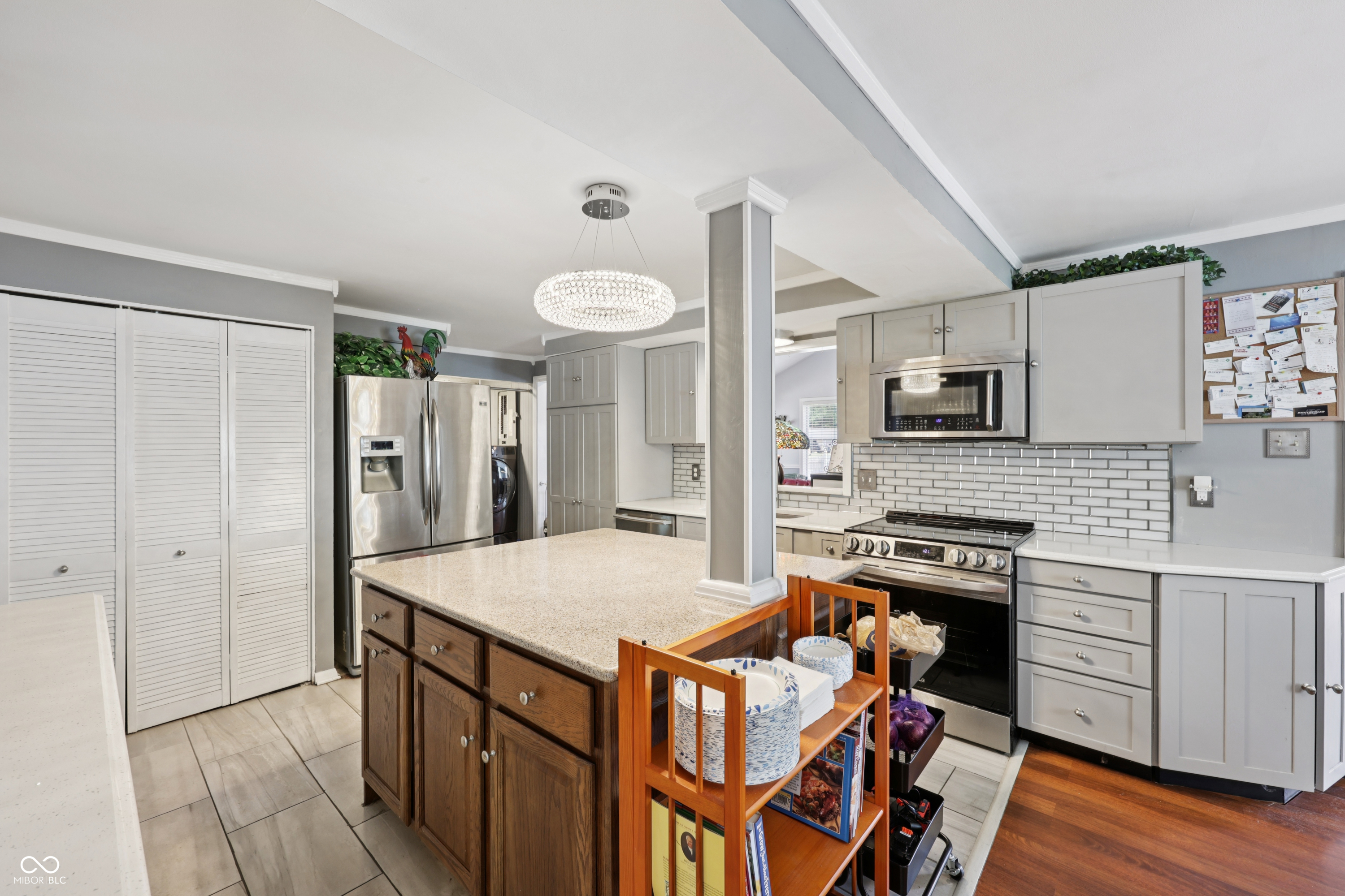 1903 Schwier Court