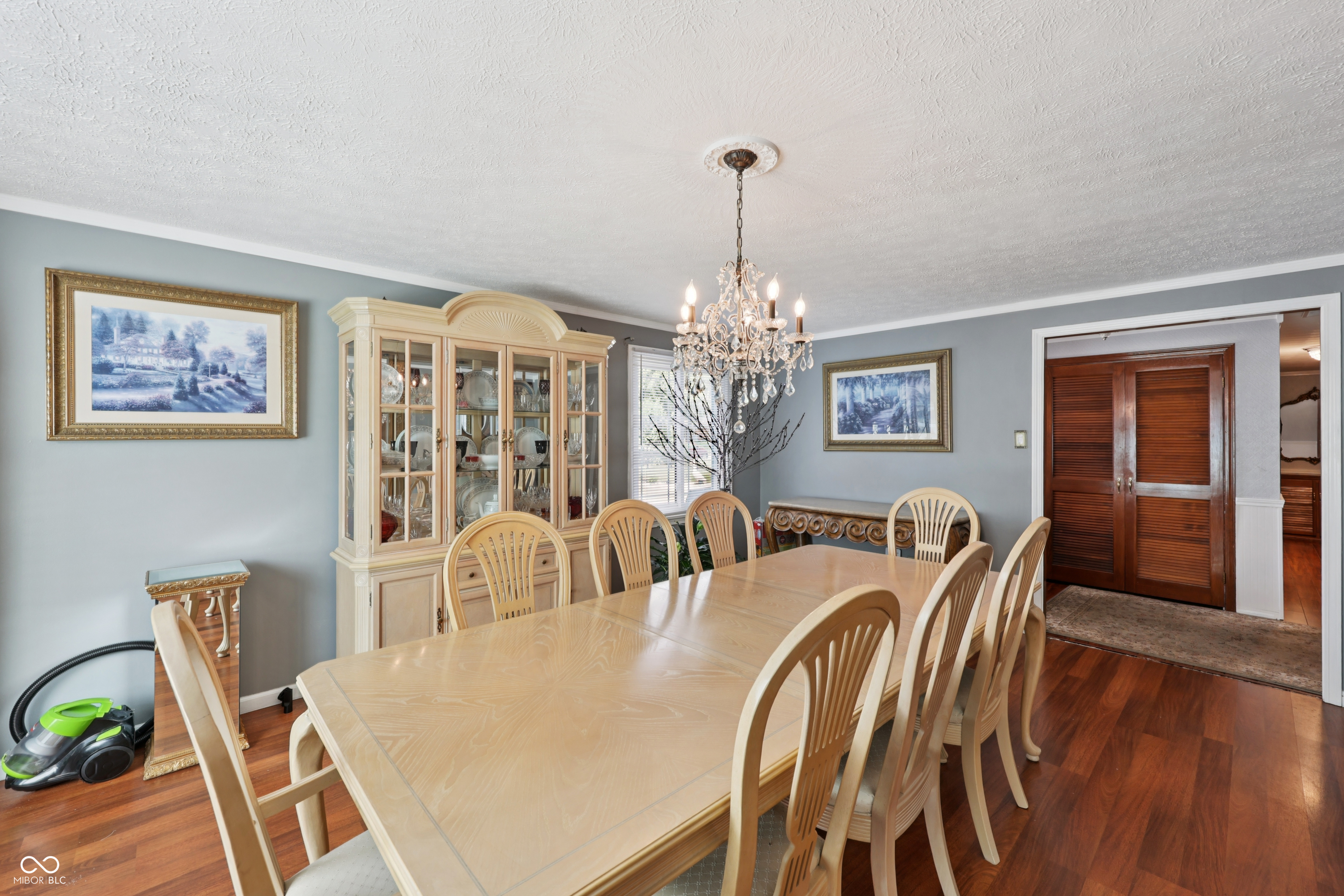 1903 Schwier Court