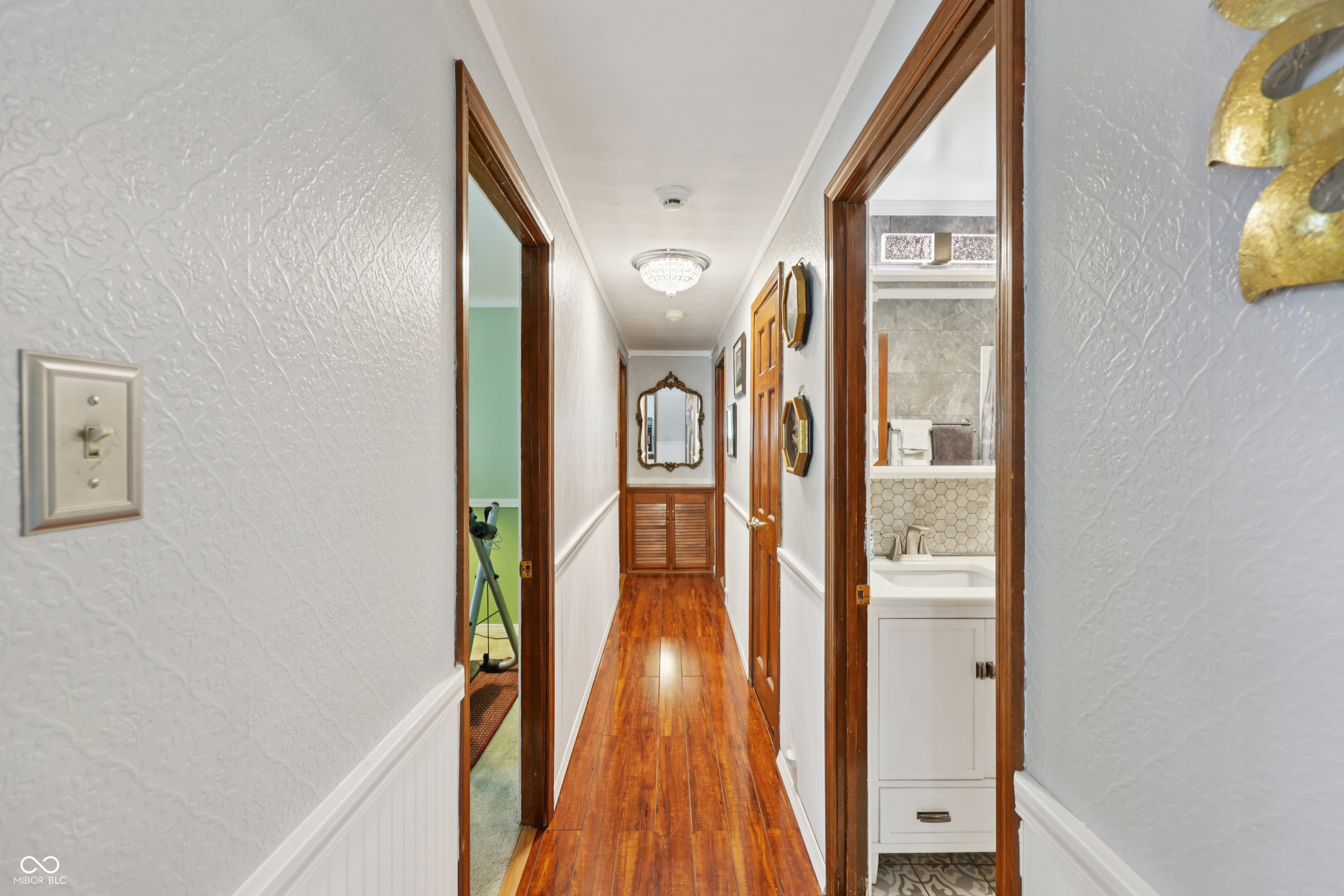1903 Schwier Court